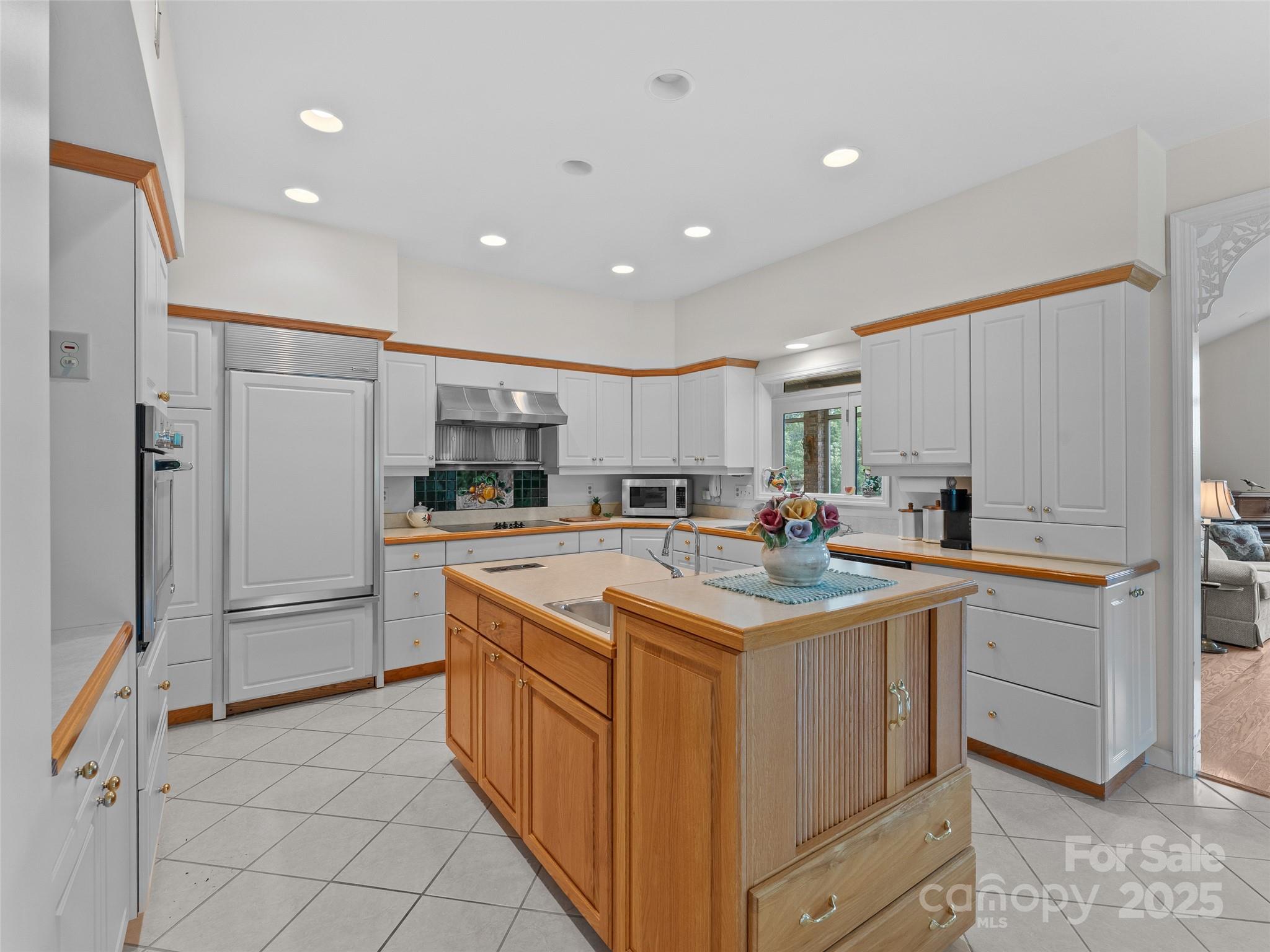 Walnut Hills - Residential