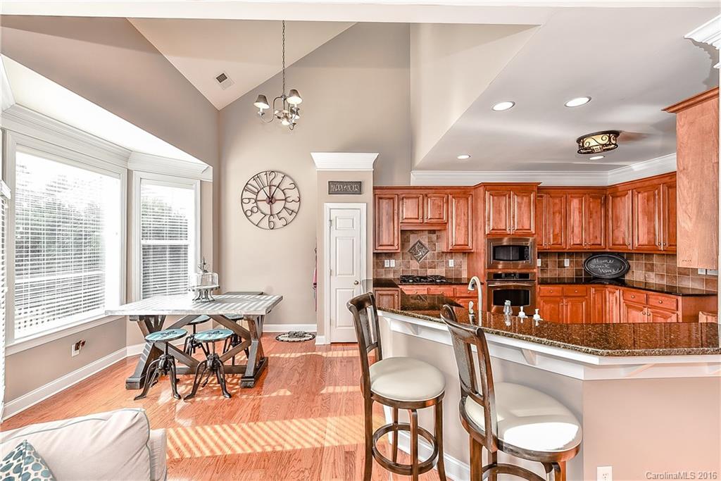 Weatherstone Manor - Residential