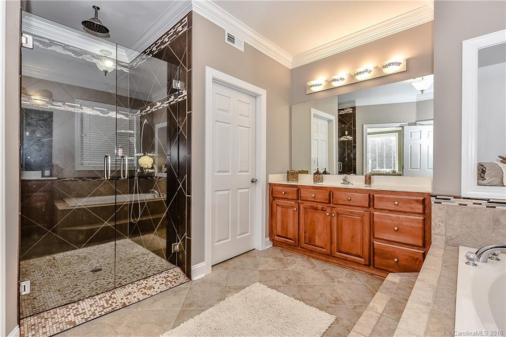 Weatherstone Manor - Residential