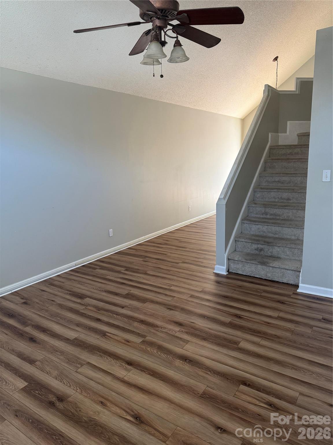 1653 20th Avenue Court NE