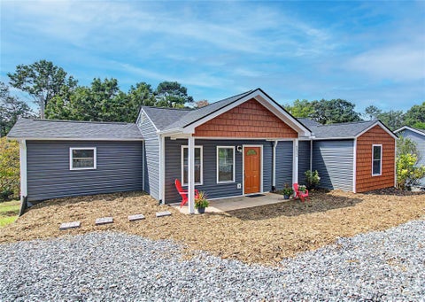 Photo of 132 Locust Grove Road, Weaverville, NC 28787 (MLS # 4426879)