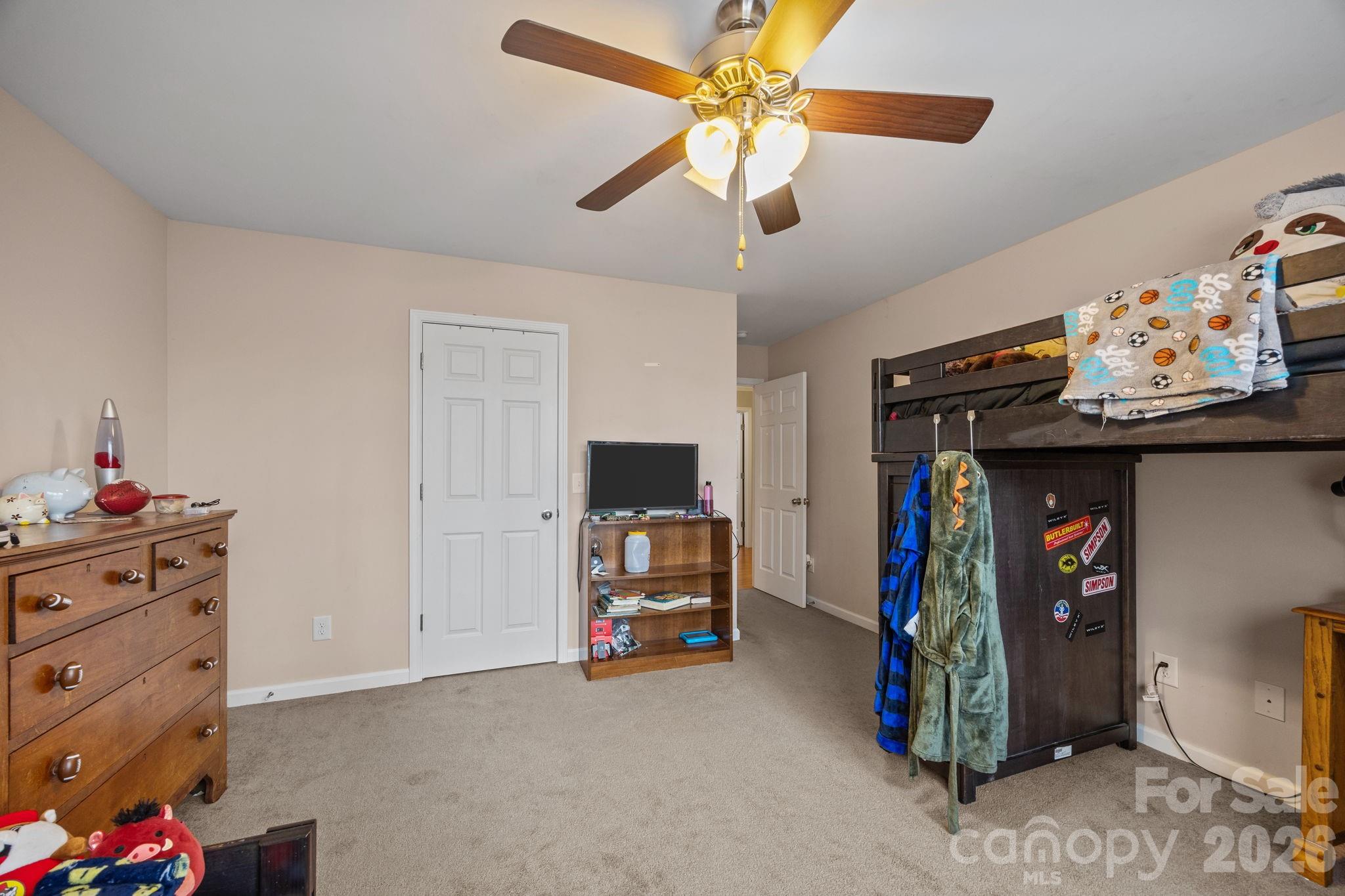 Honey Locust Estates - Residential