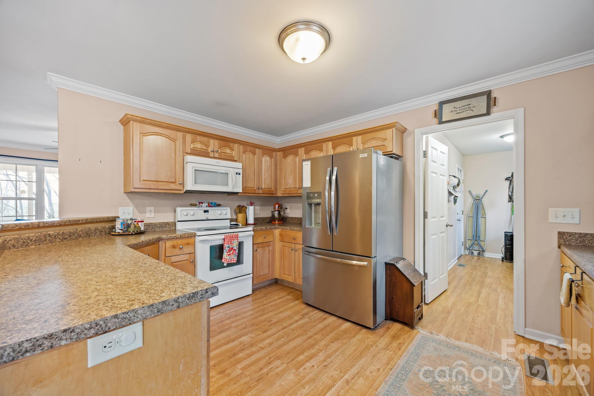 Honey Locust Estates - Residential