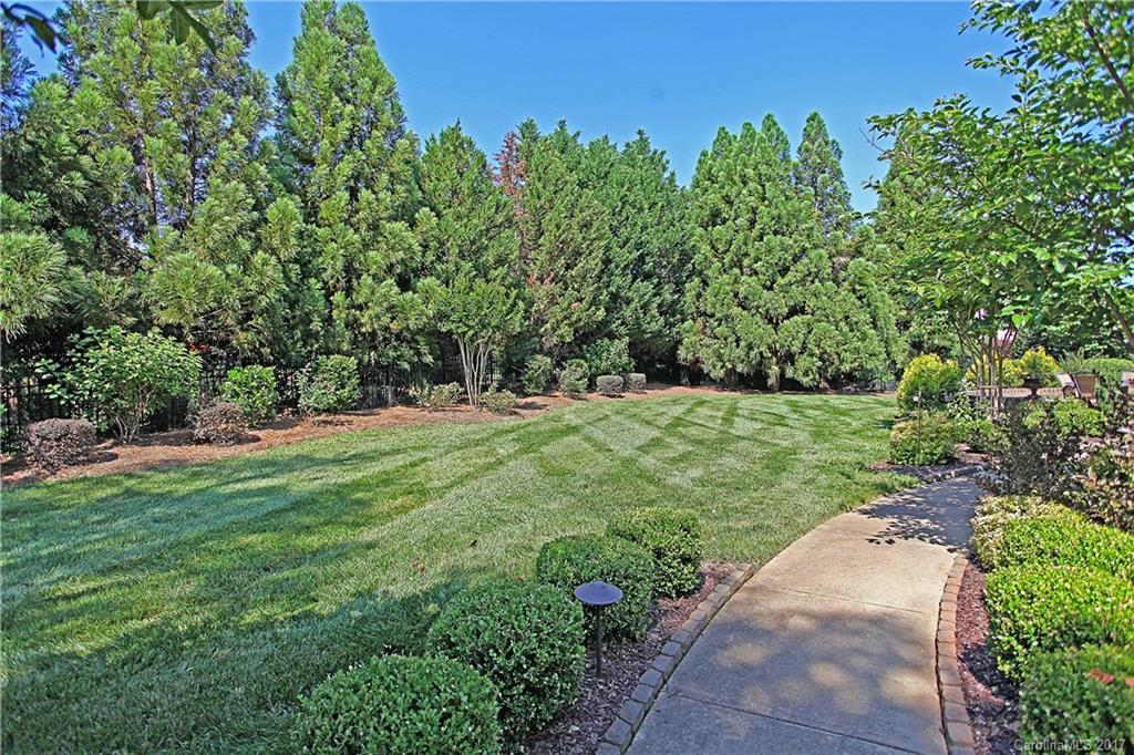 Innisbrook At Firethorne - Residential