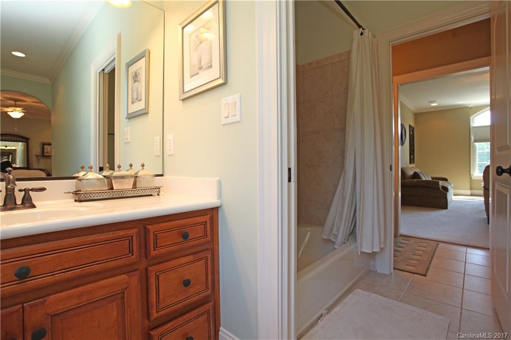 Innisbrook At Firethorne - Residential