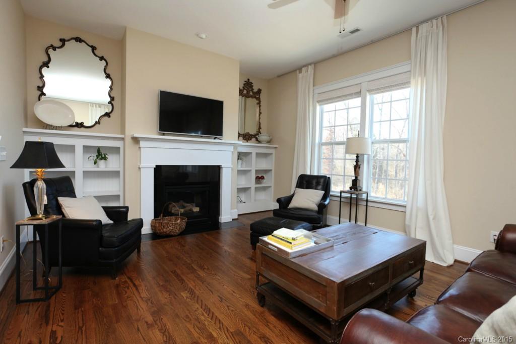 Riverwalk - Residential