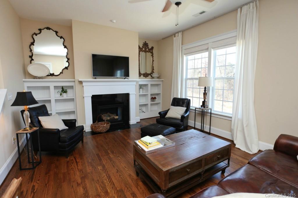 Riverwalk - Residential