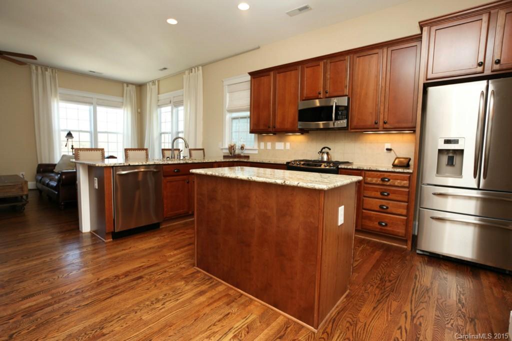 Riverwalk - Residential