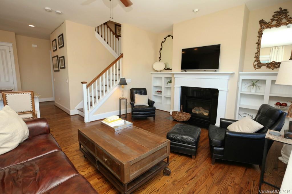 Riverwalk - Residential