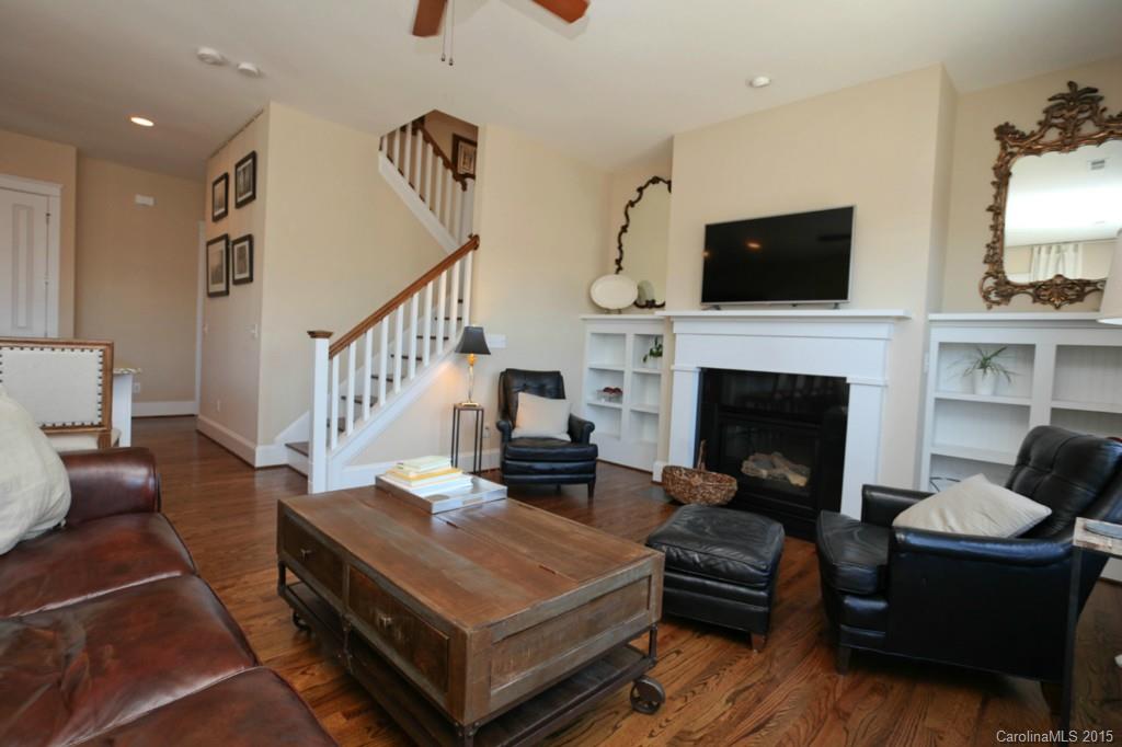 Riverwalk - Residential