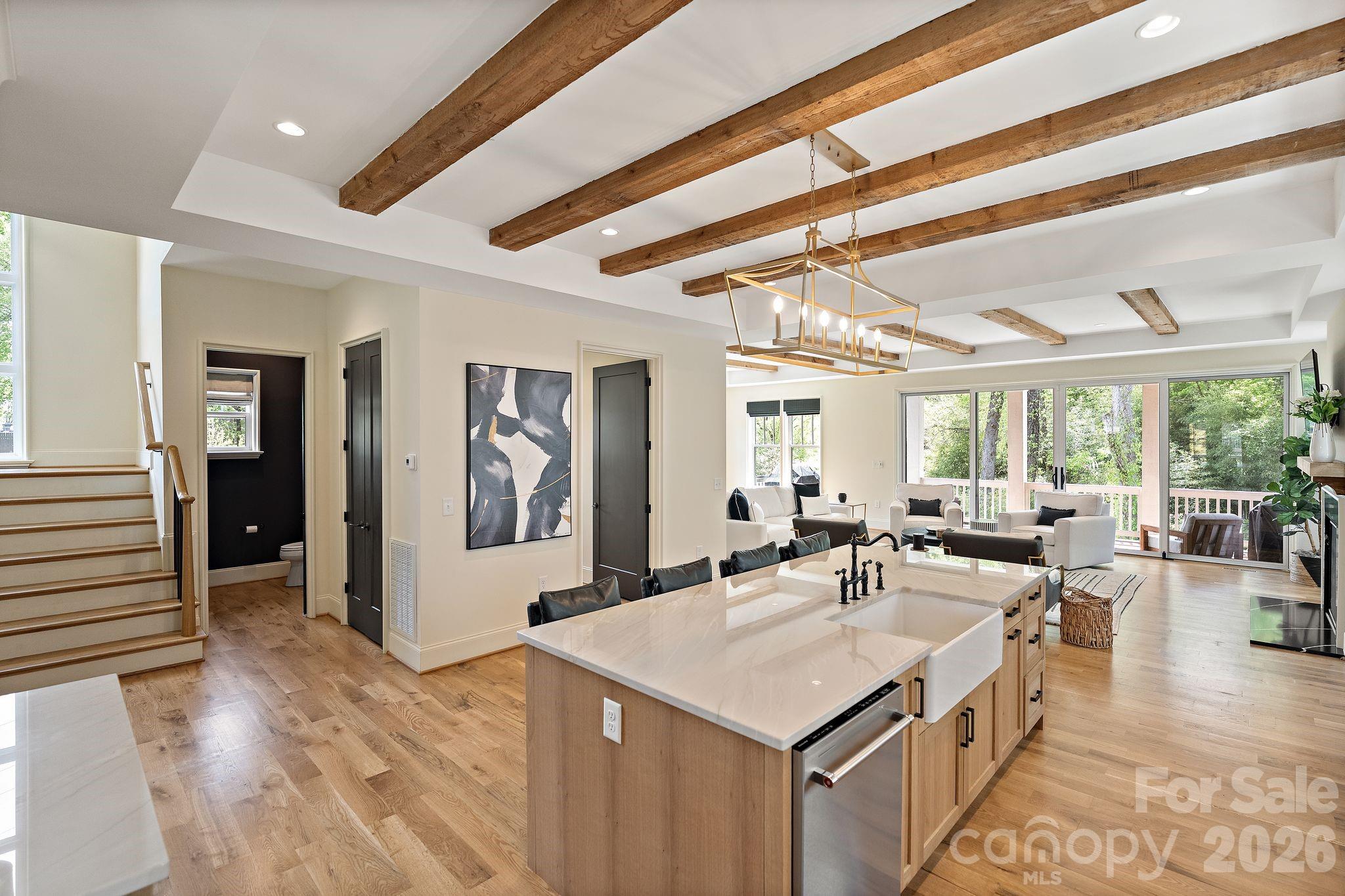 2652 Chesterfield Avenue