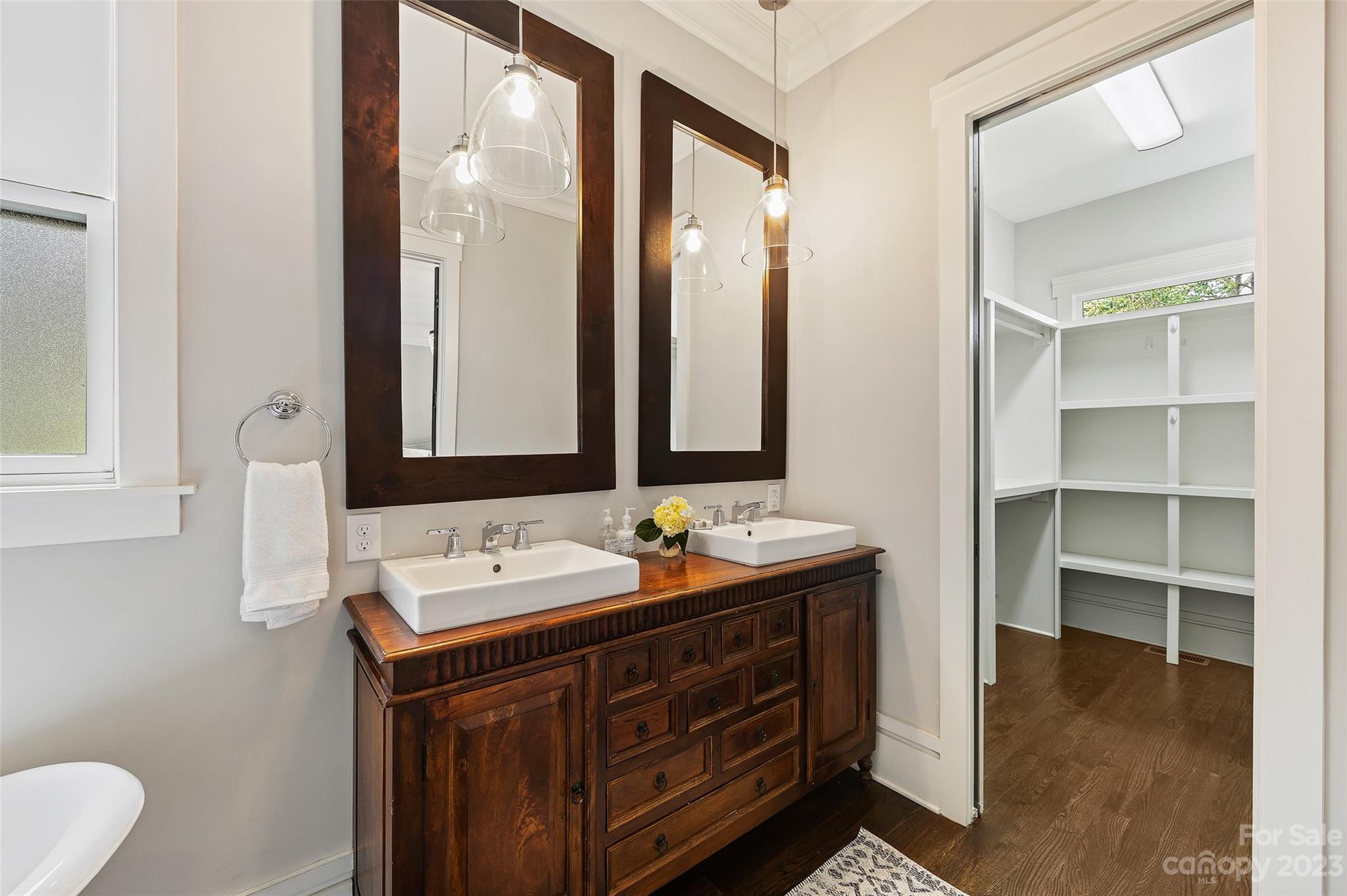 Chantilly - Residential