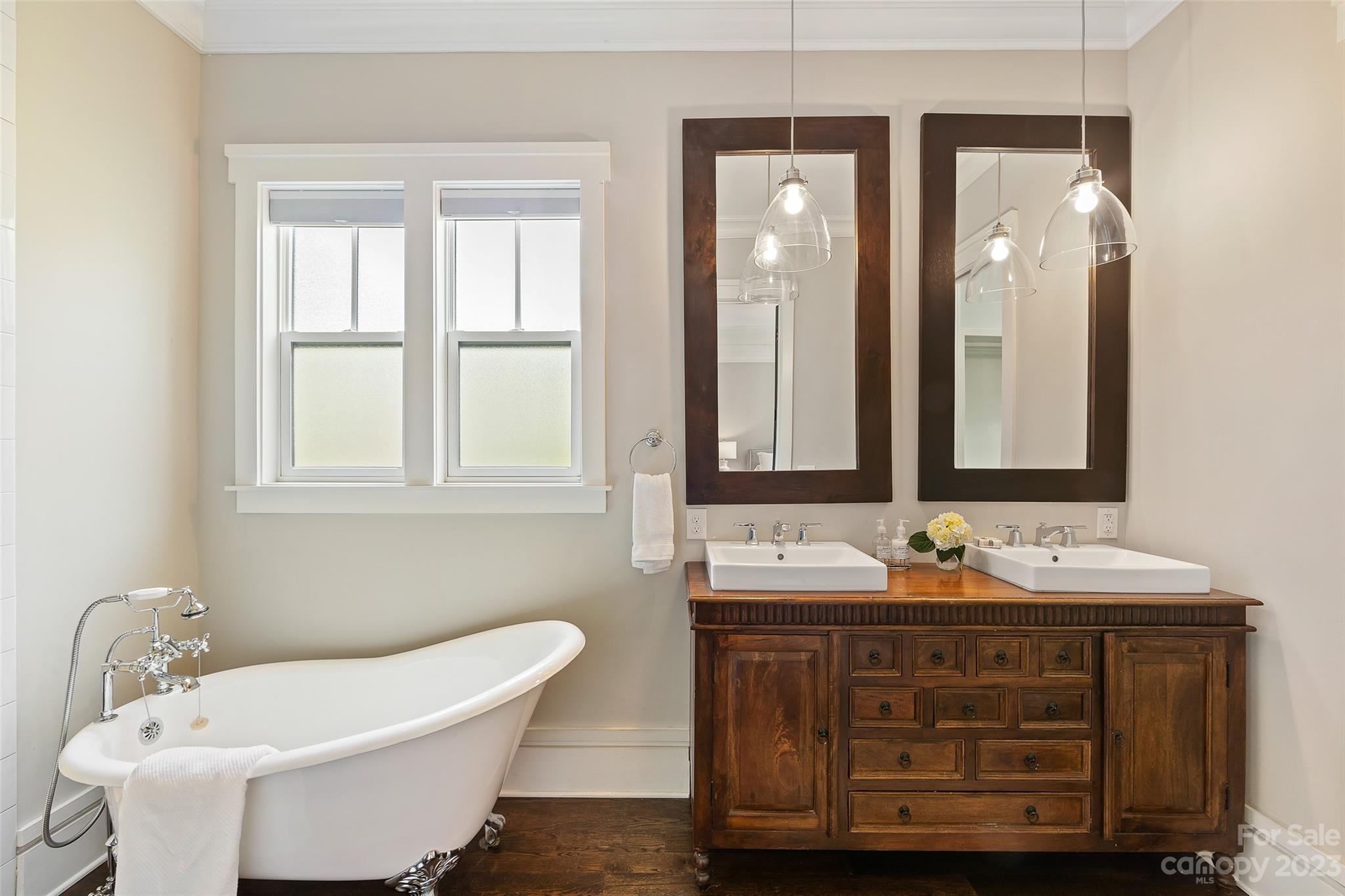 Chantilly - Residential