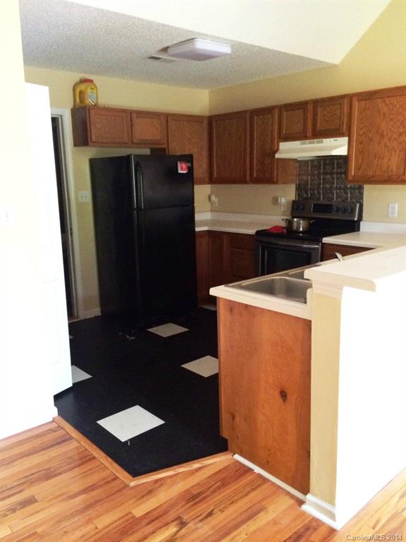 Generals Estates - Residential Lease