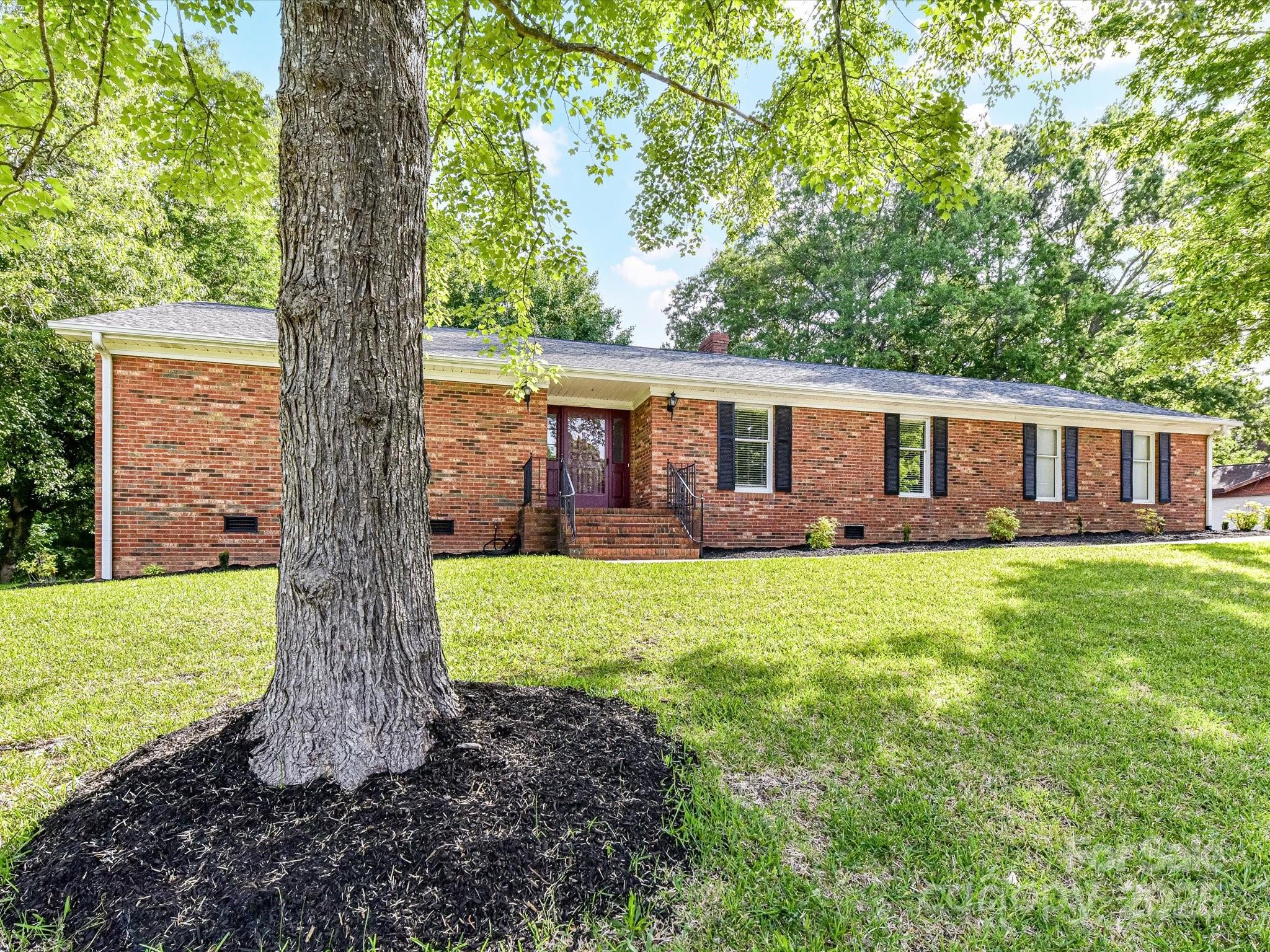 70 Cumberland Court SW