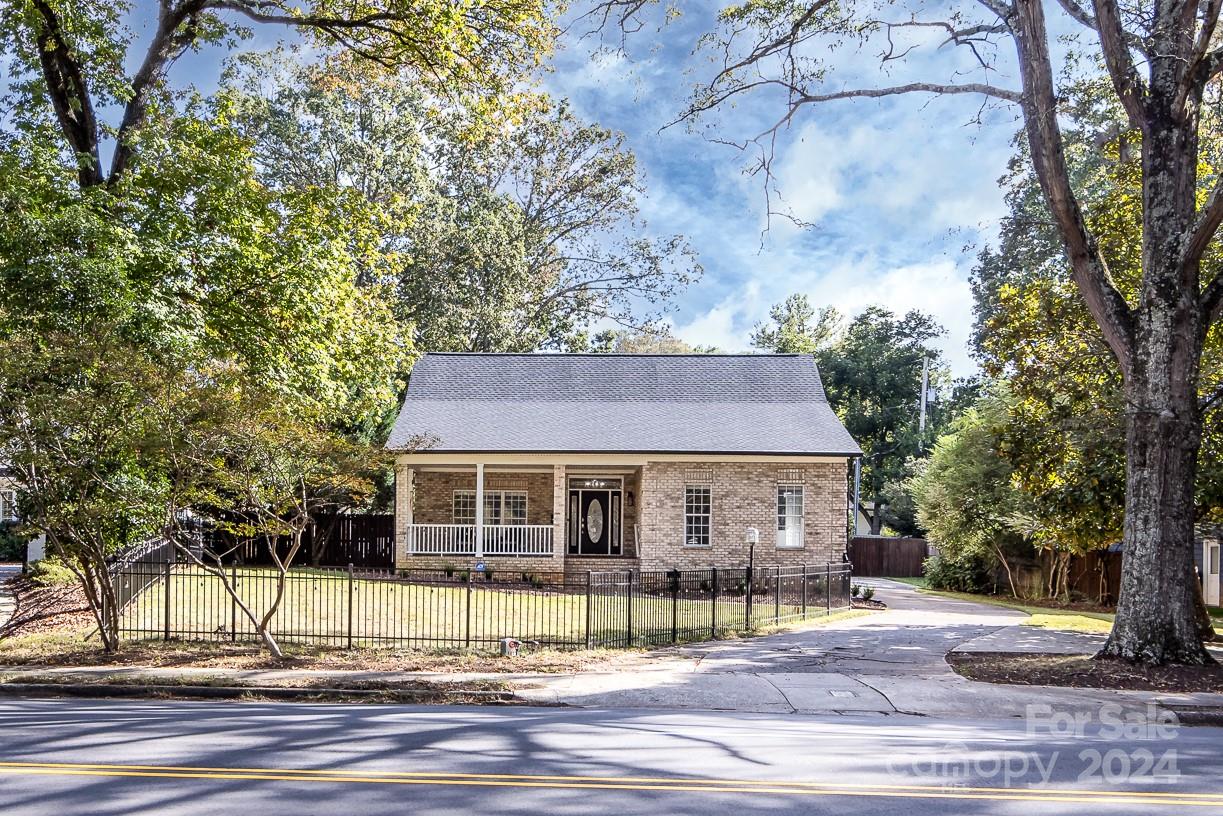 Myers Park - Residential