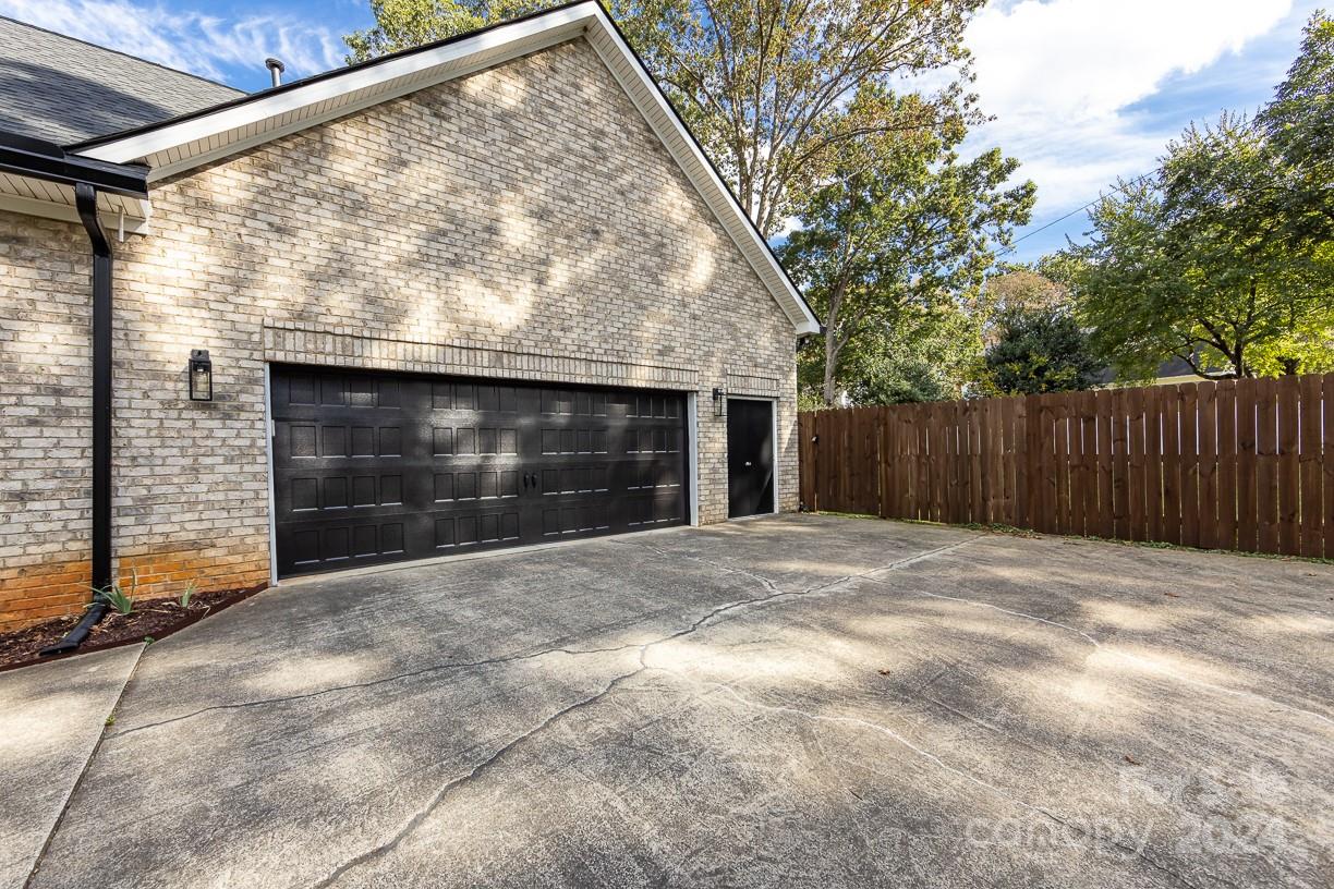 Myers Park - Residential