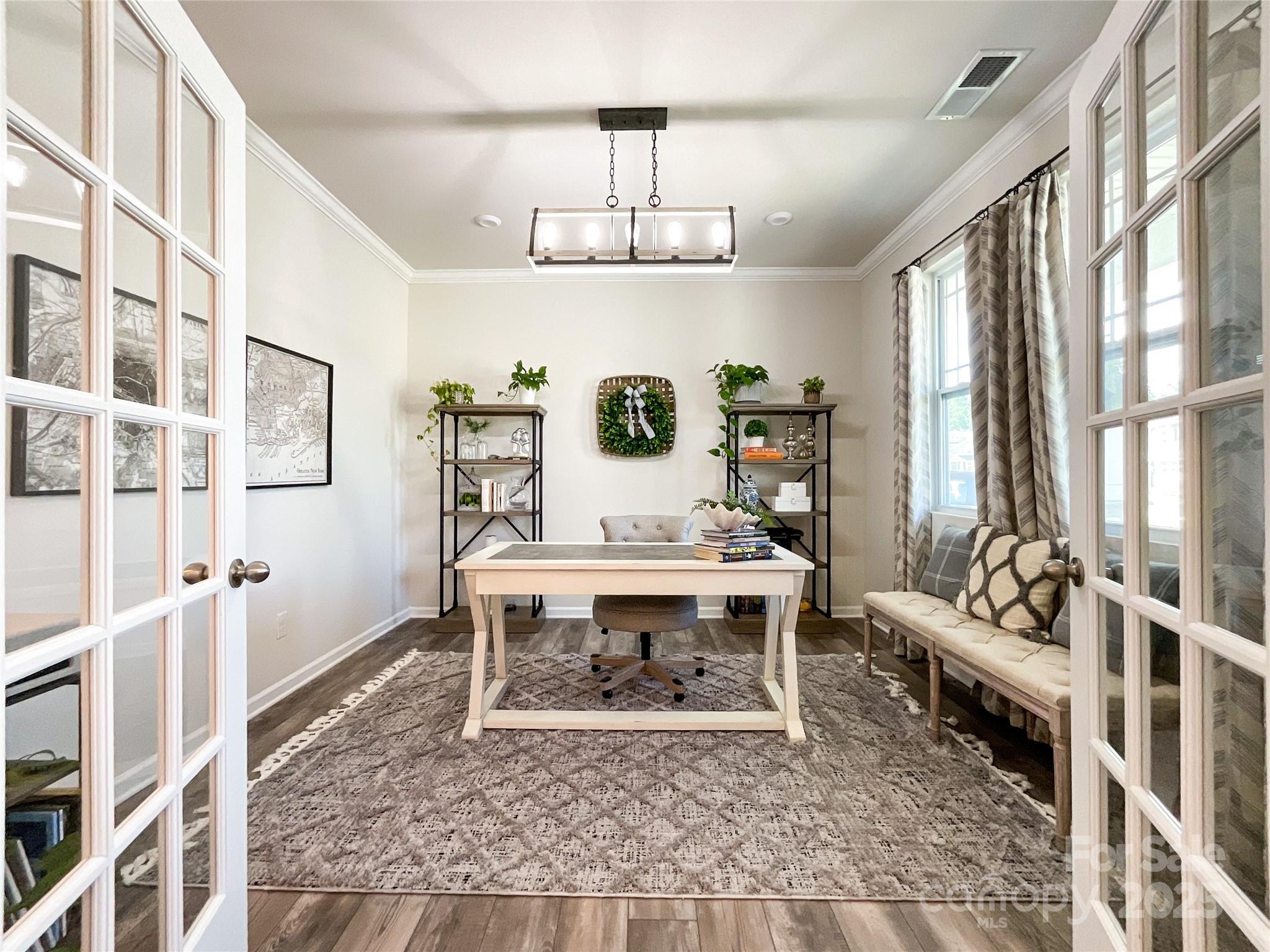 1024 Laggan Lane 255