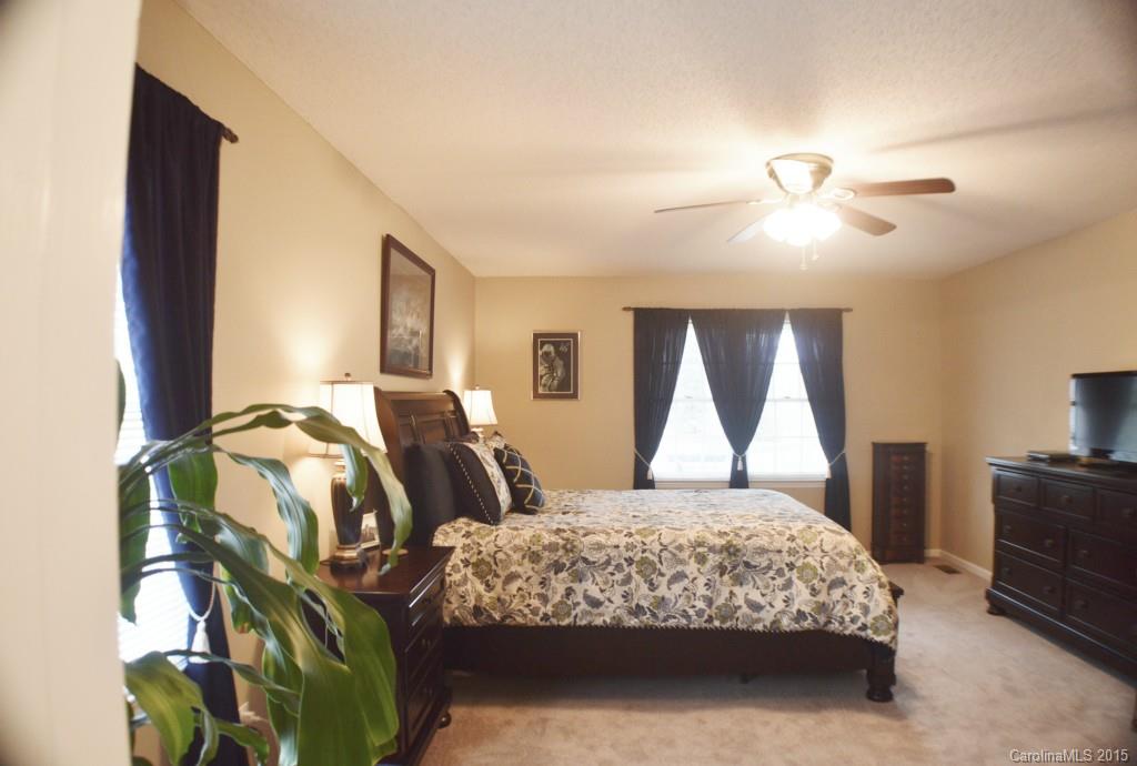 Forest Oaks - Residential