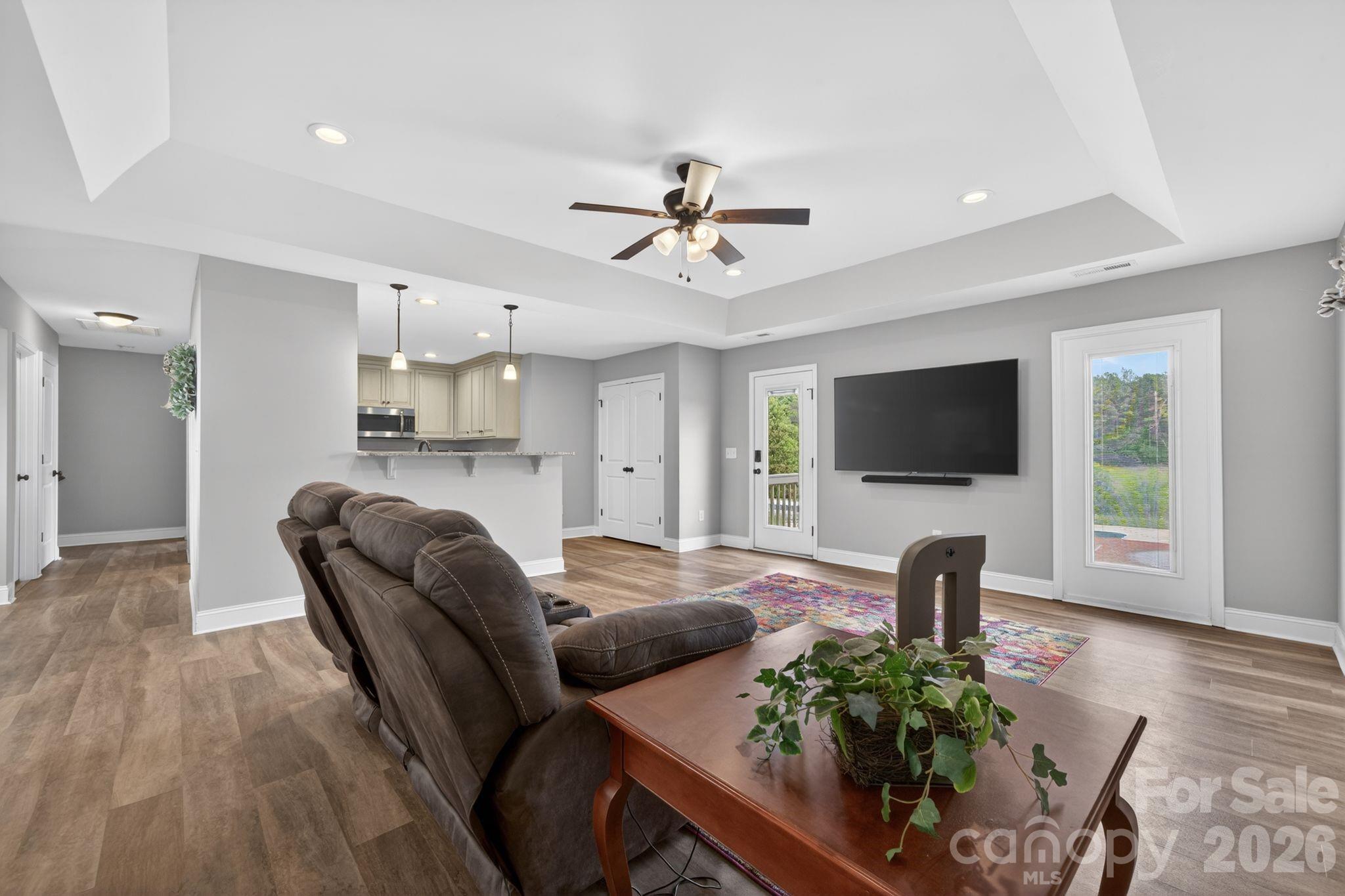 Churchill Farms - Residential