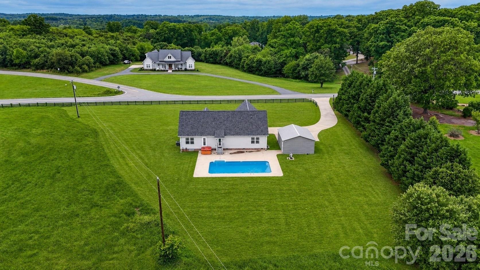 879 Doggett Road