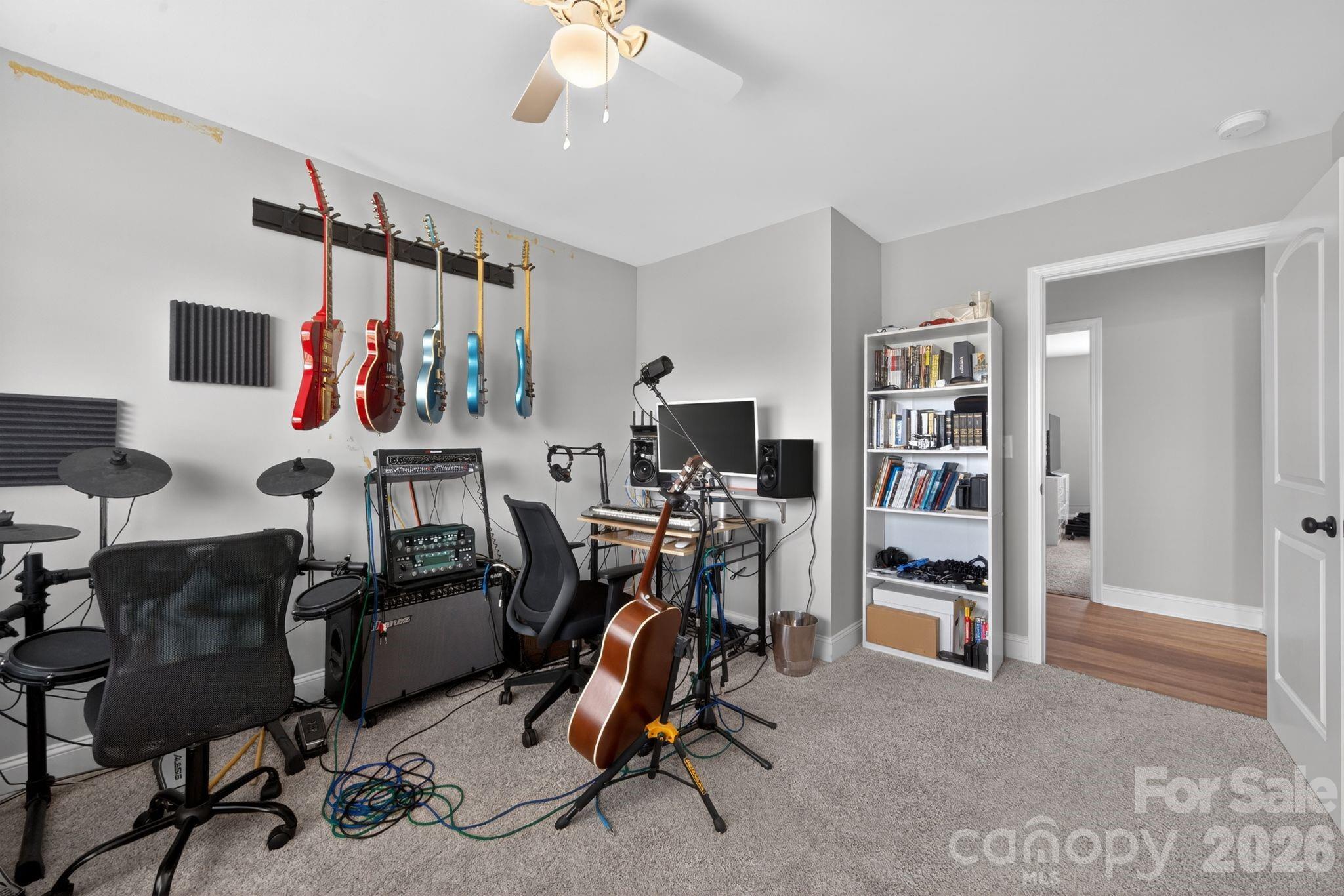 Churchill Farms - Residential