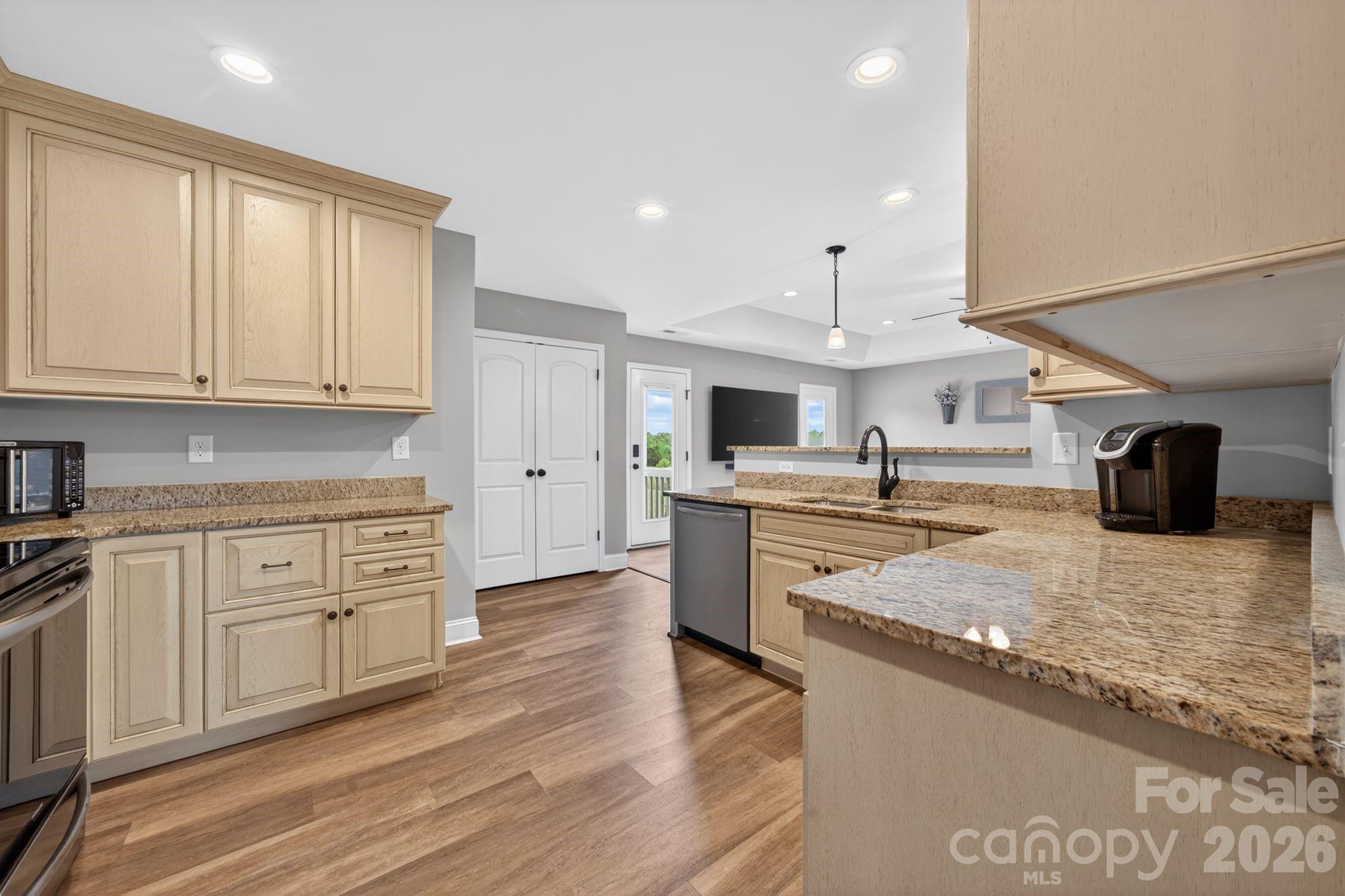 Churchill Farms - Residential