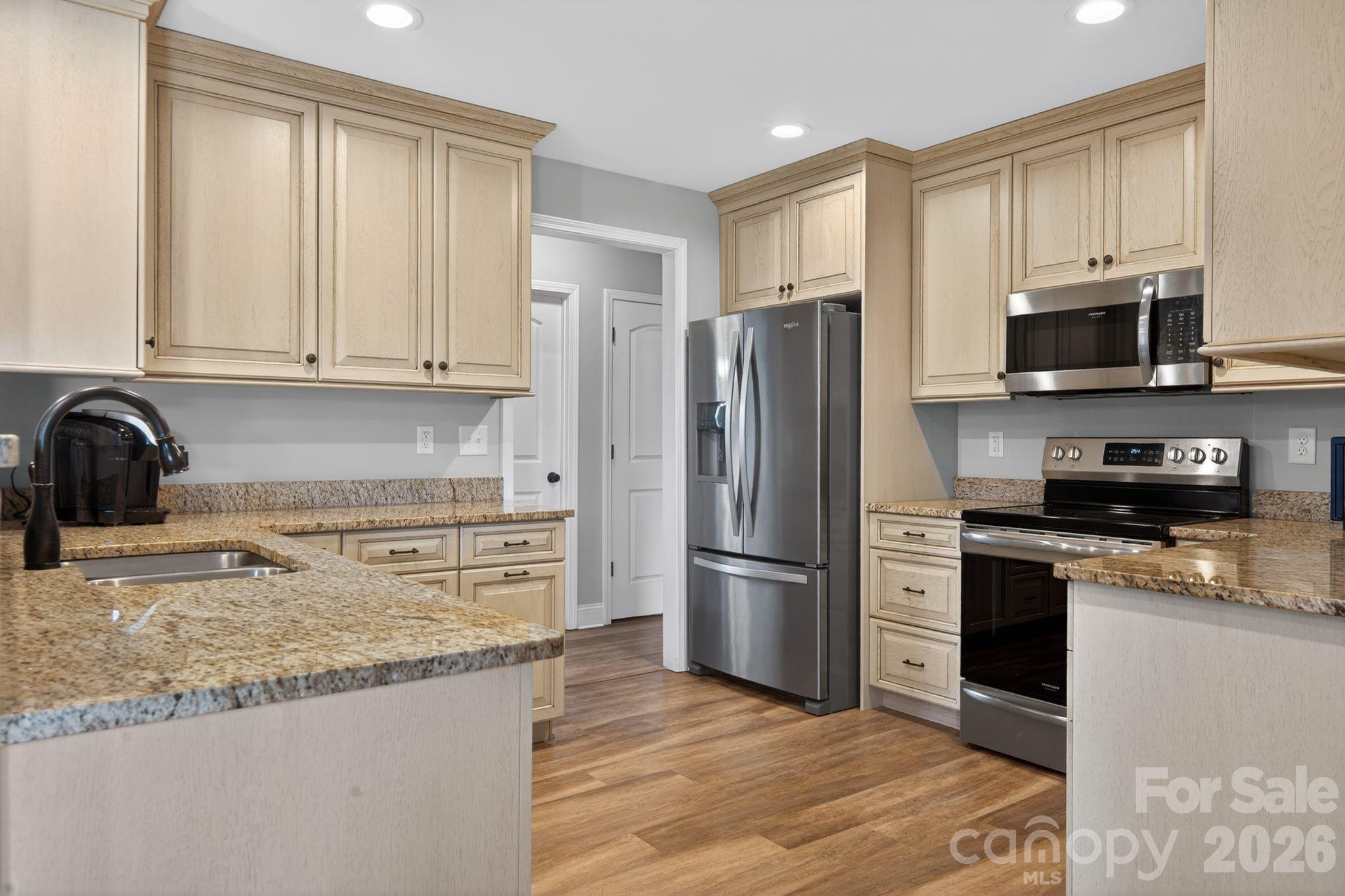 Churchill Farms - Residential