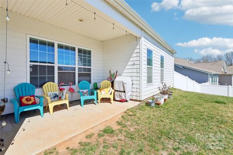 listing image 40