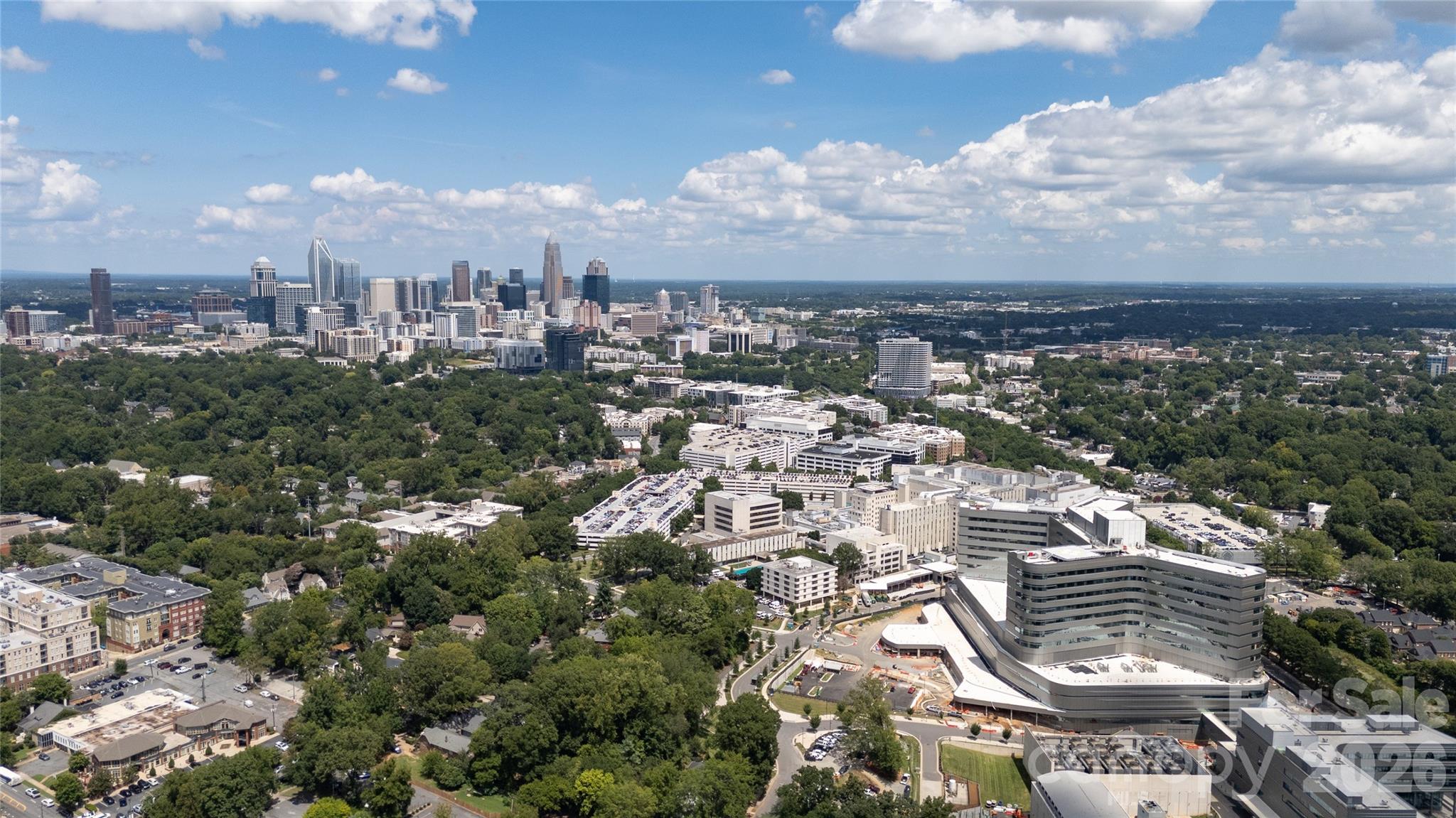 1825 Lombardy Circle