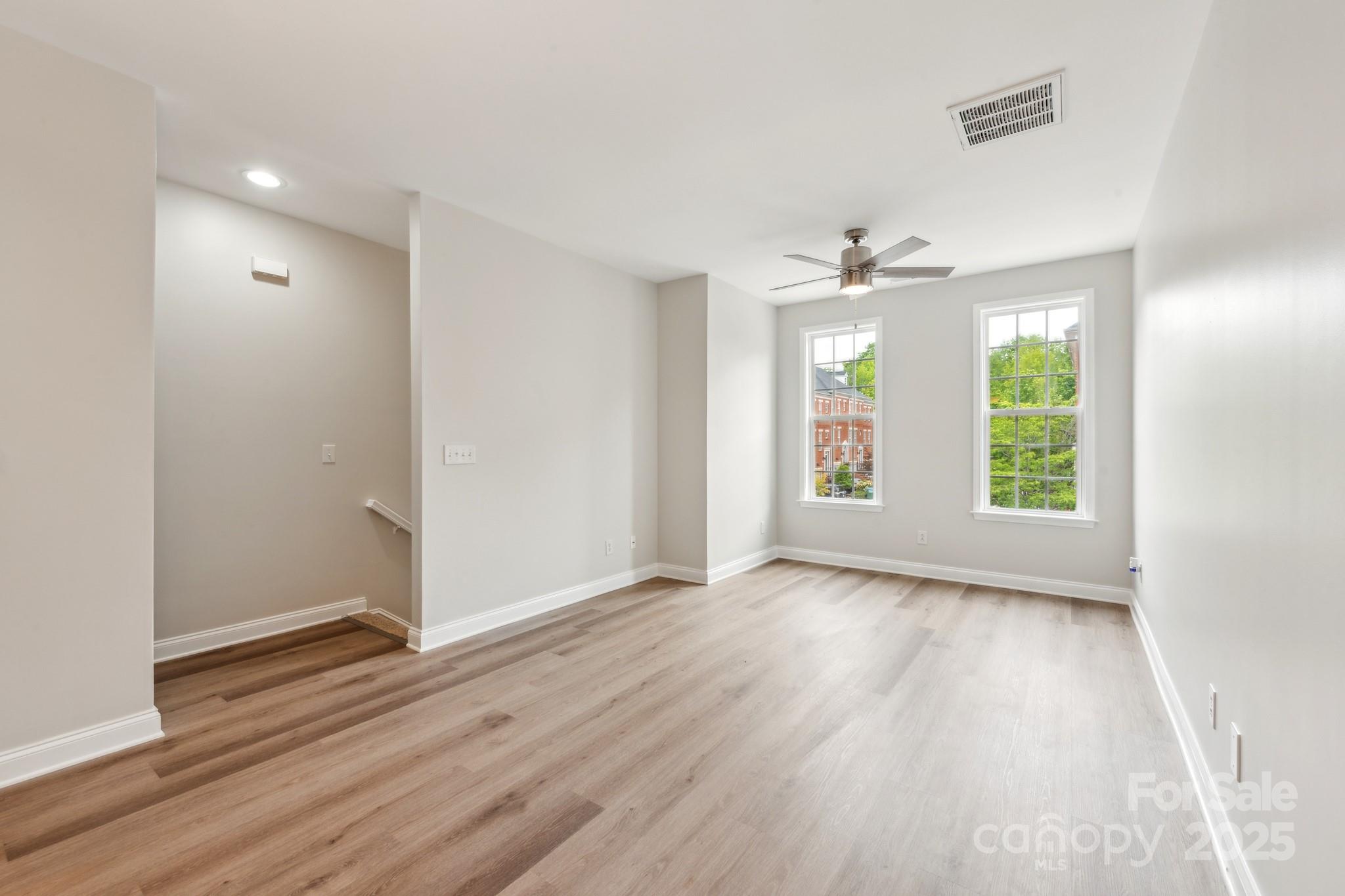 1126 Dean Hall Lane