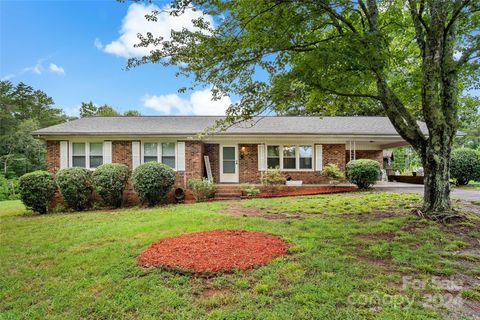 A home in Bostic