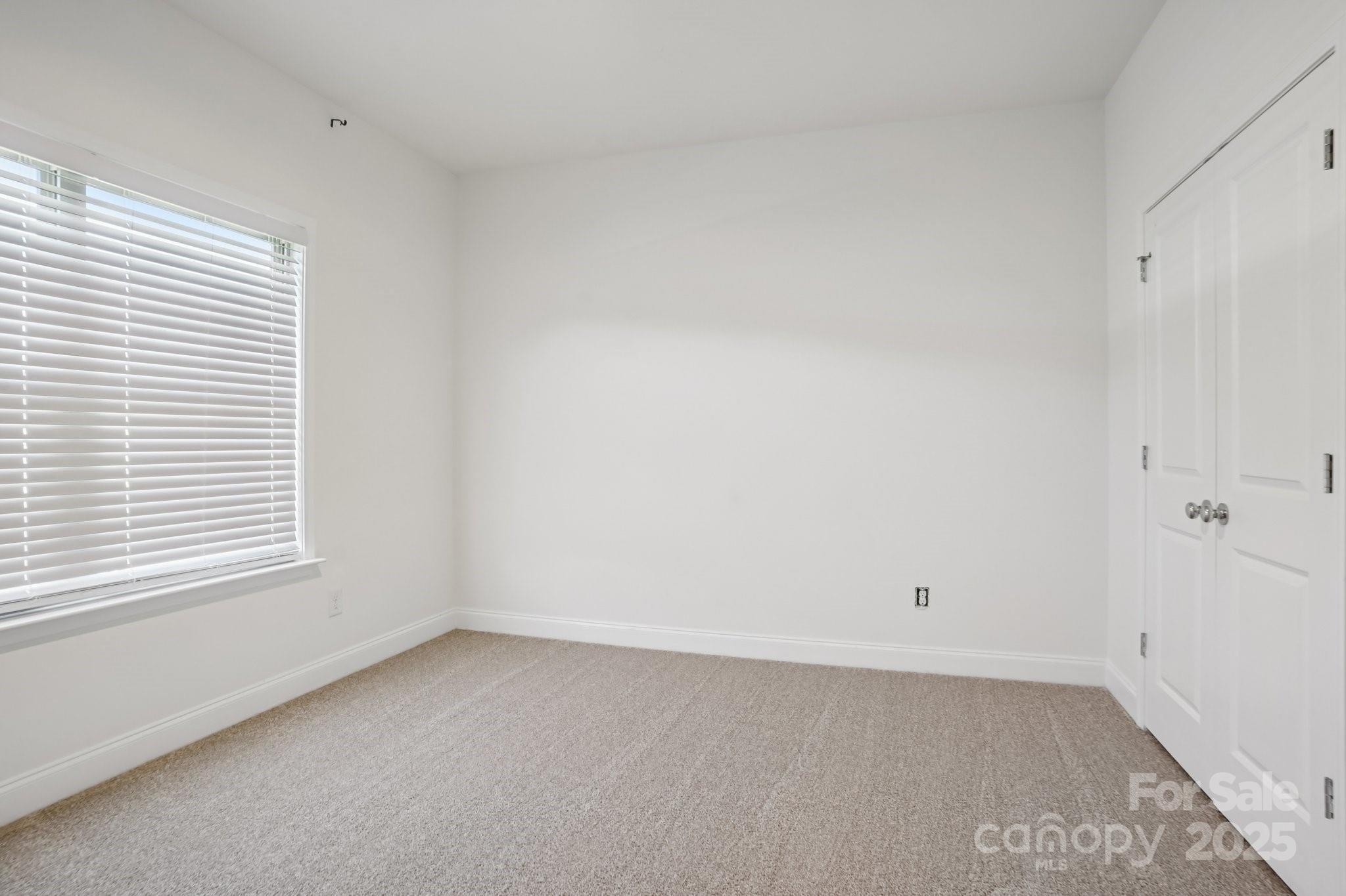 The Retreat at Rayfield - Residential