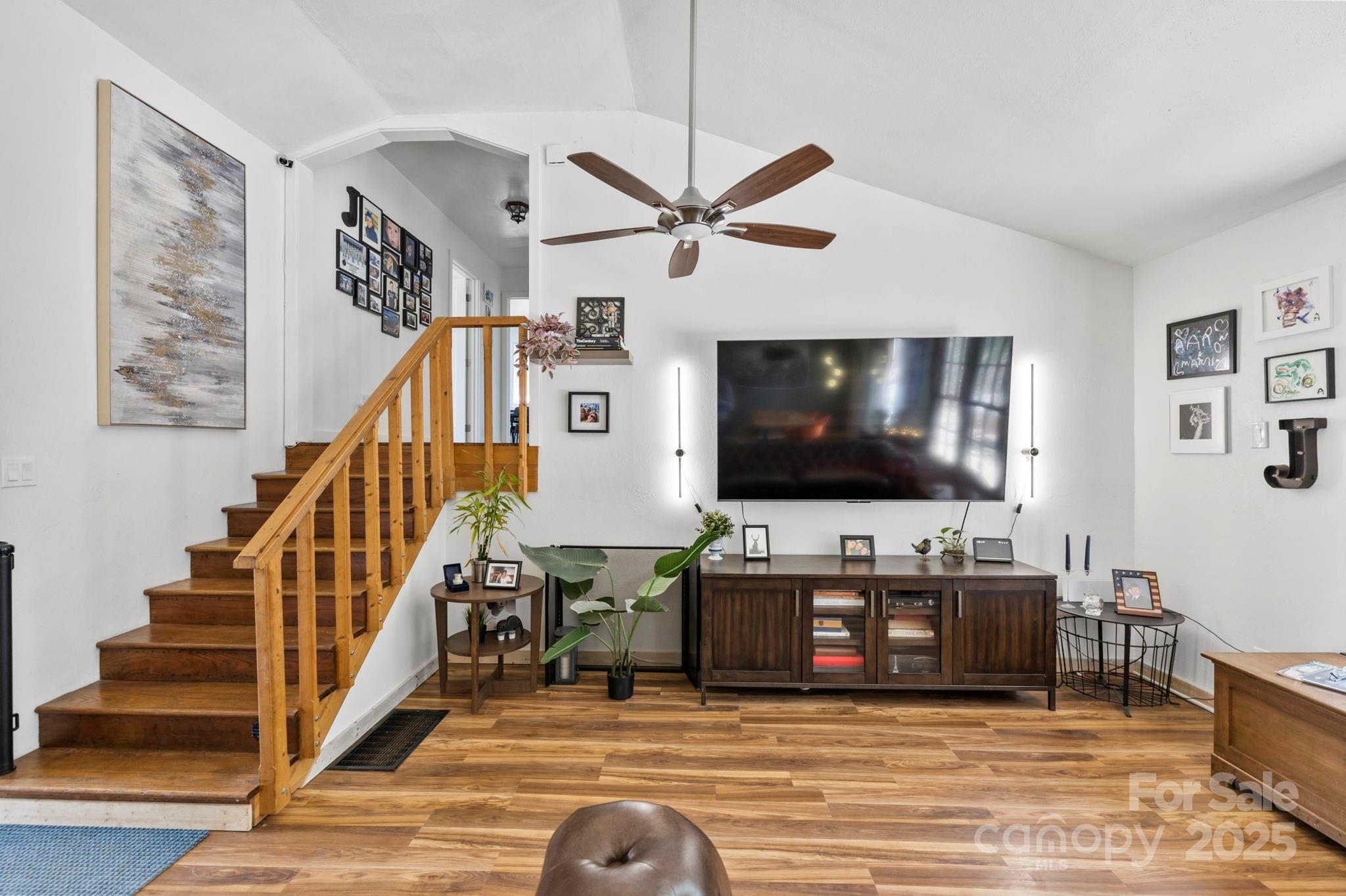 7923 Cruso Road