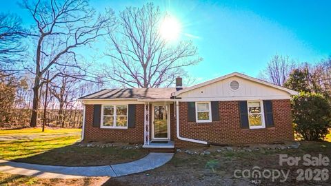 2113 W Randolph Road Shelby NC 28150