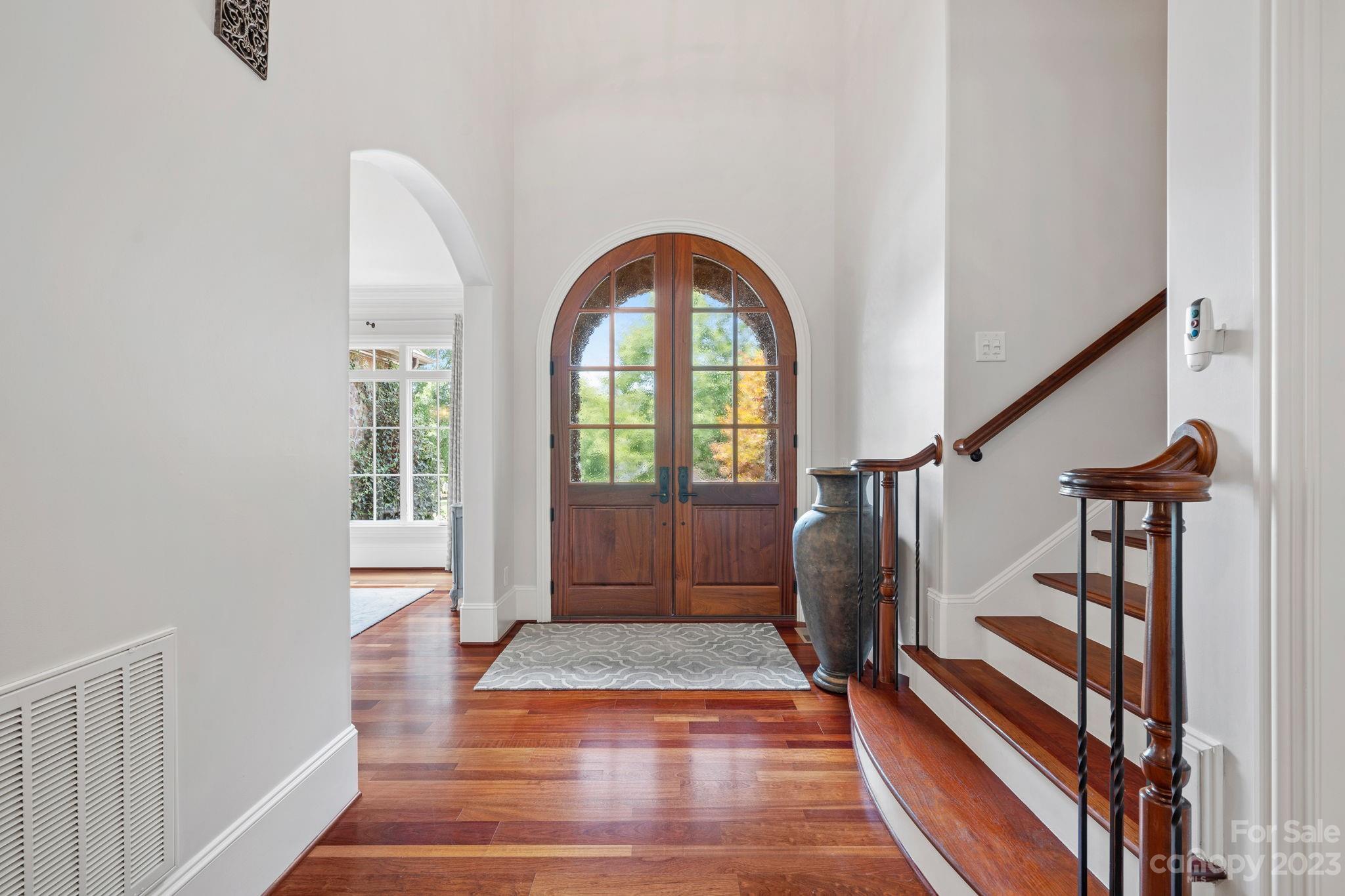 The Palisades - Residential