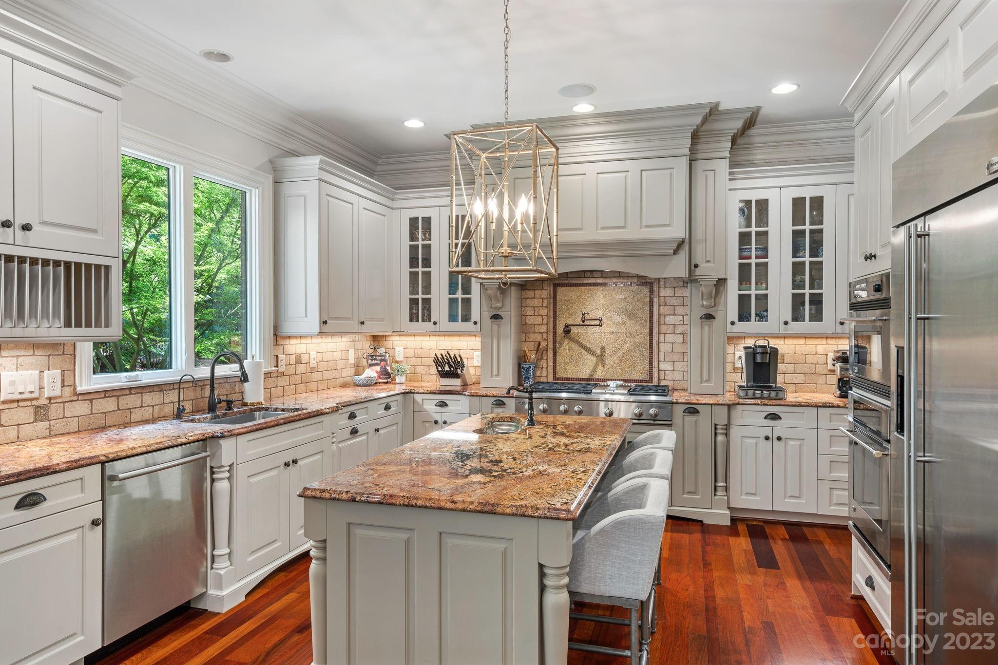 The Palisades - Residential