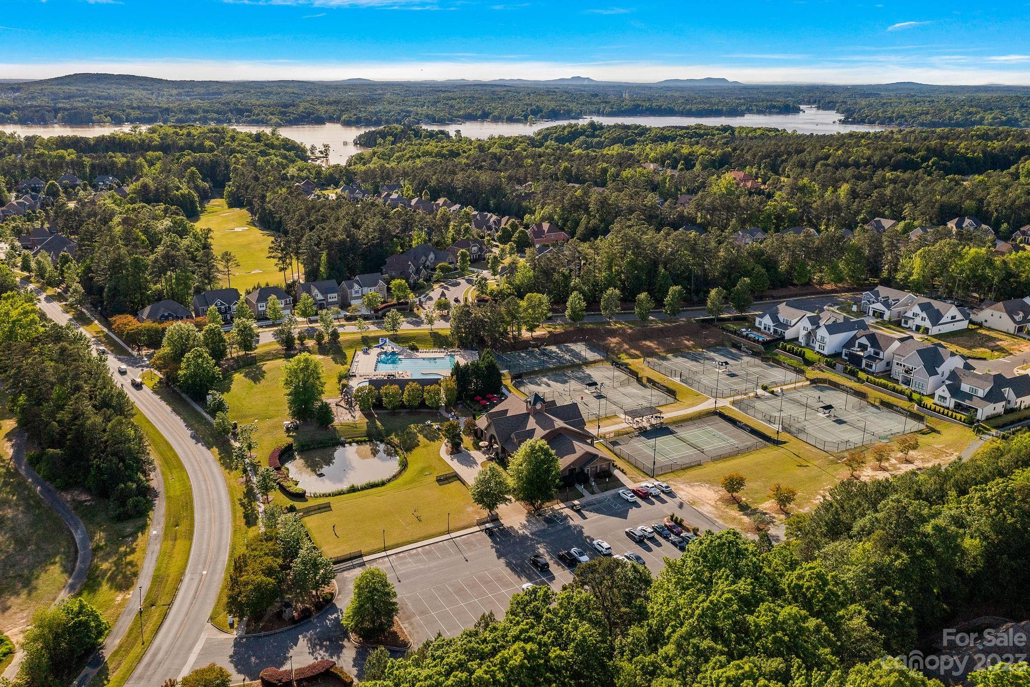 The Palisades - Residential