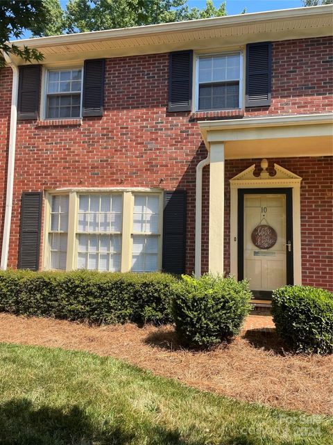 Condominium in Gastonia NC 623 New Hope Road.jpg