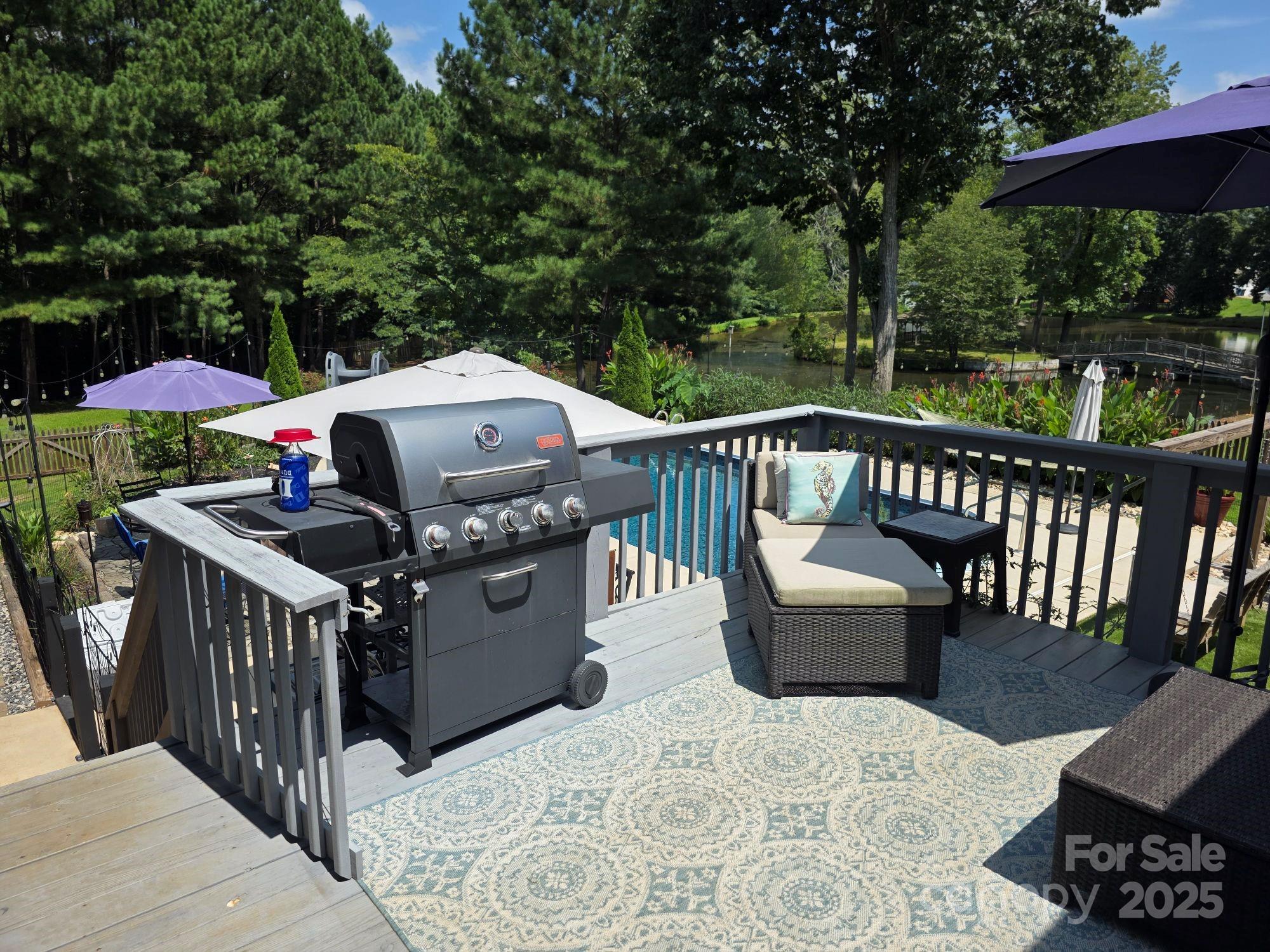 340 Oakview Drive
