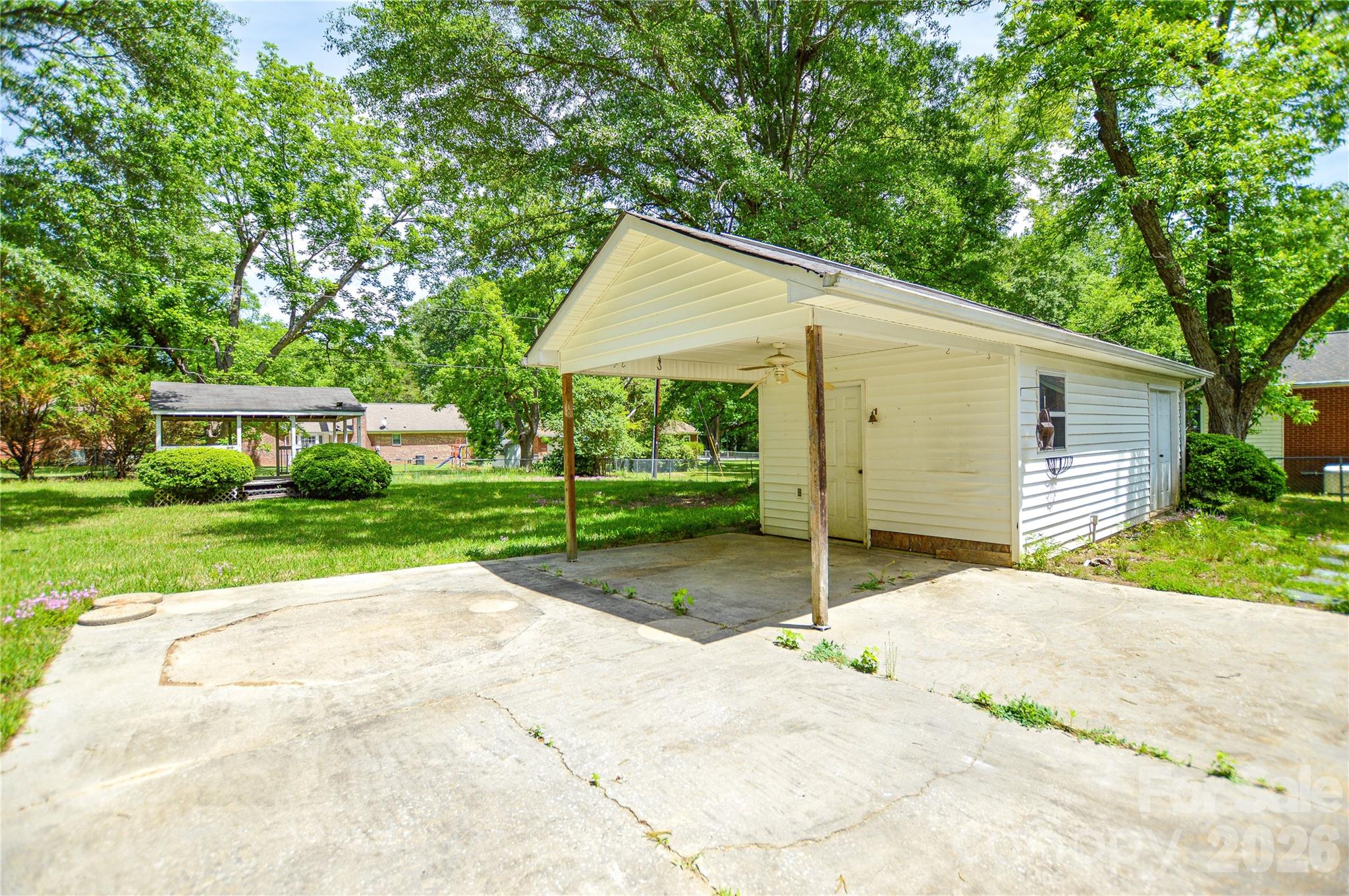 Thomas Estates - Residential