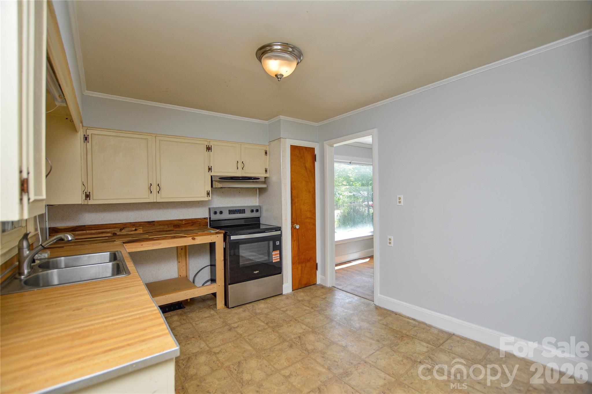 Thomas Estates - Residential