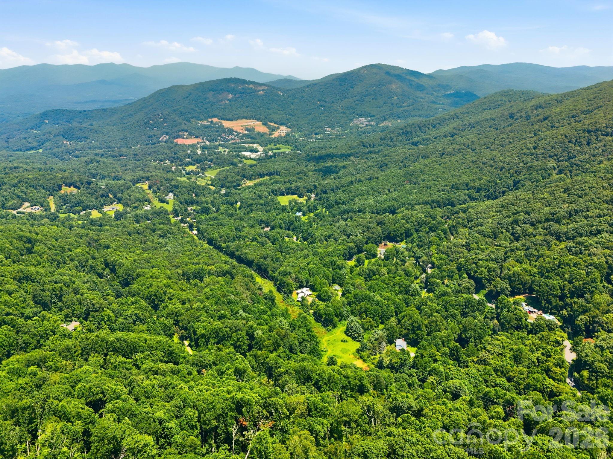 28 Mountain Breeze Trail