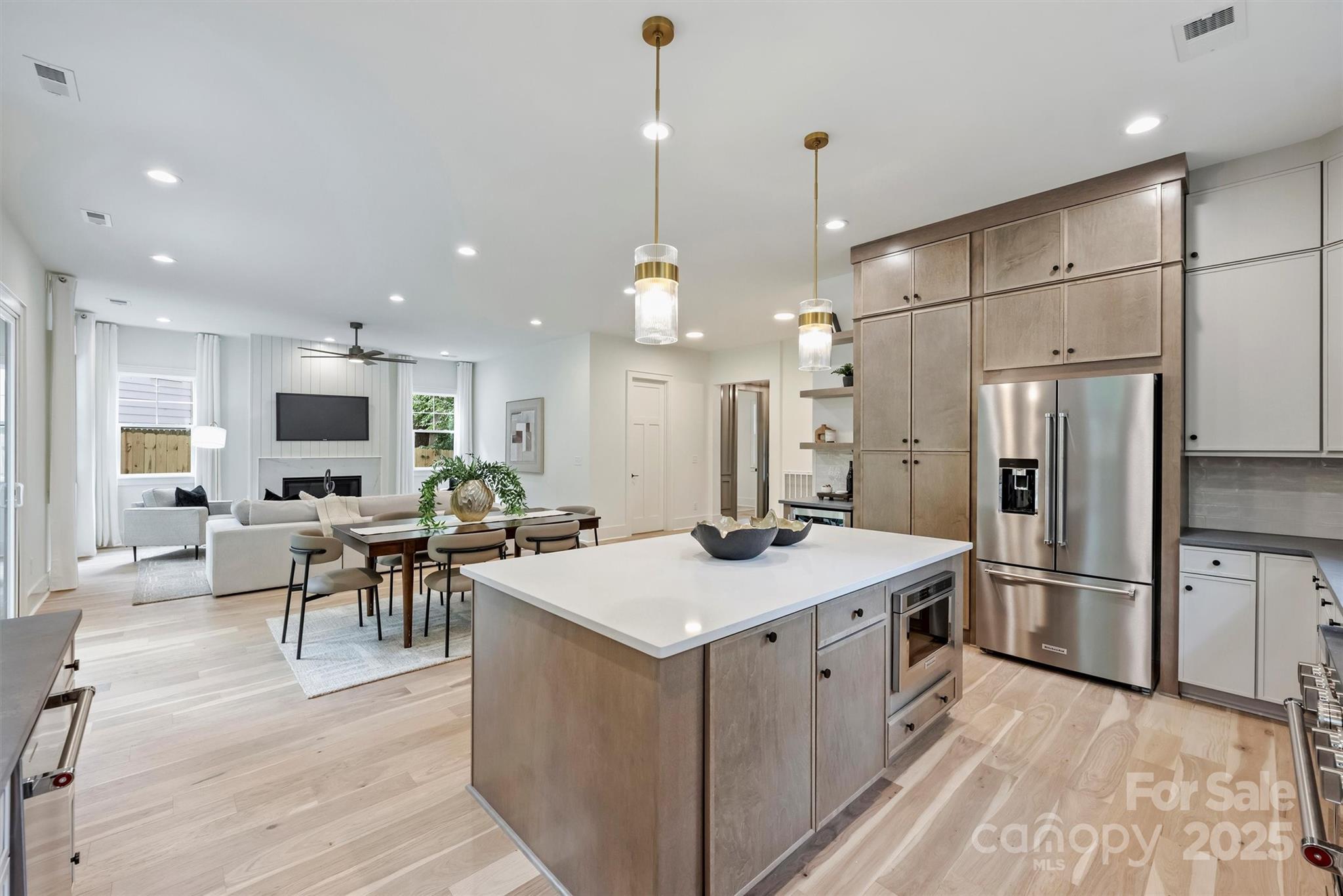 Merry Oaks - Residential