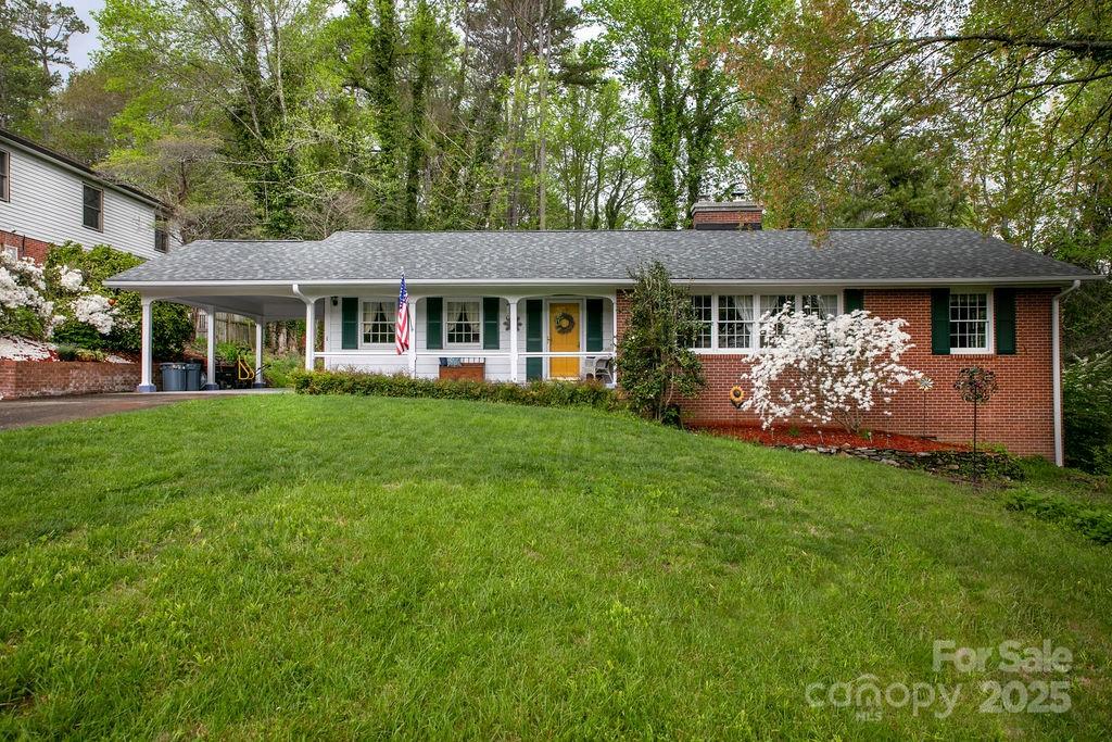 391 Hawthorne Drive