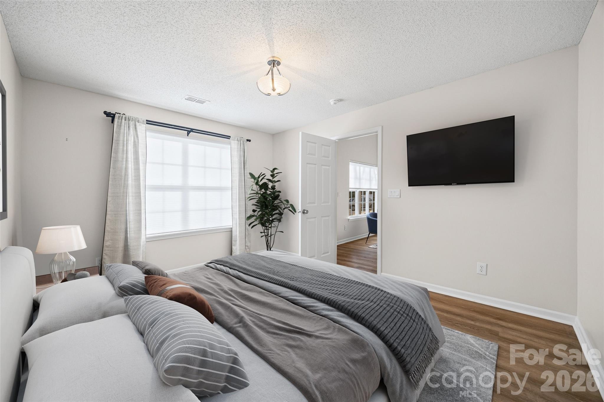 The Townes At River Crossing - Residential