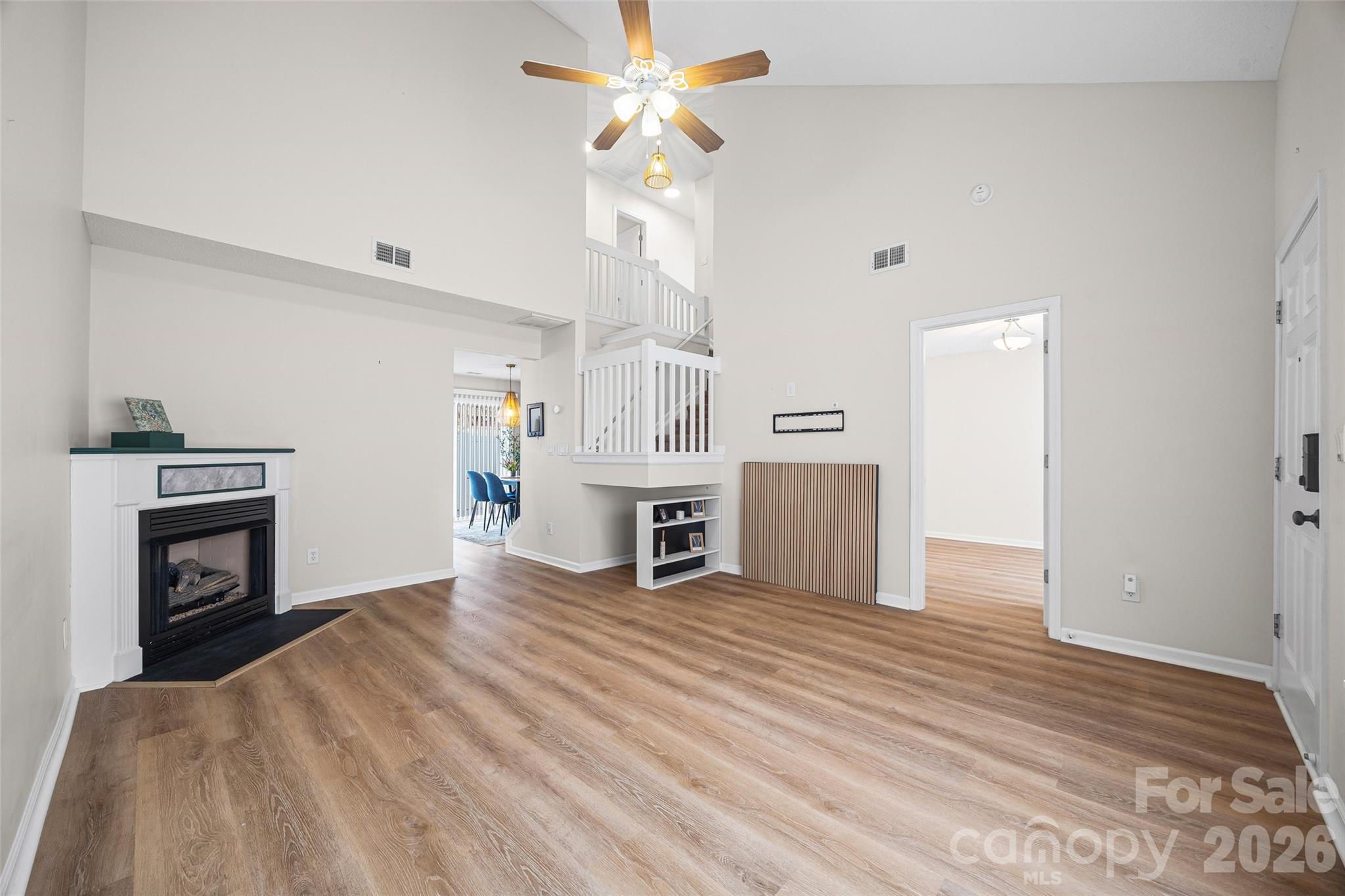 The Townes At River Crossing - Residential