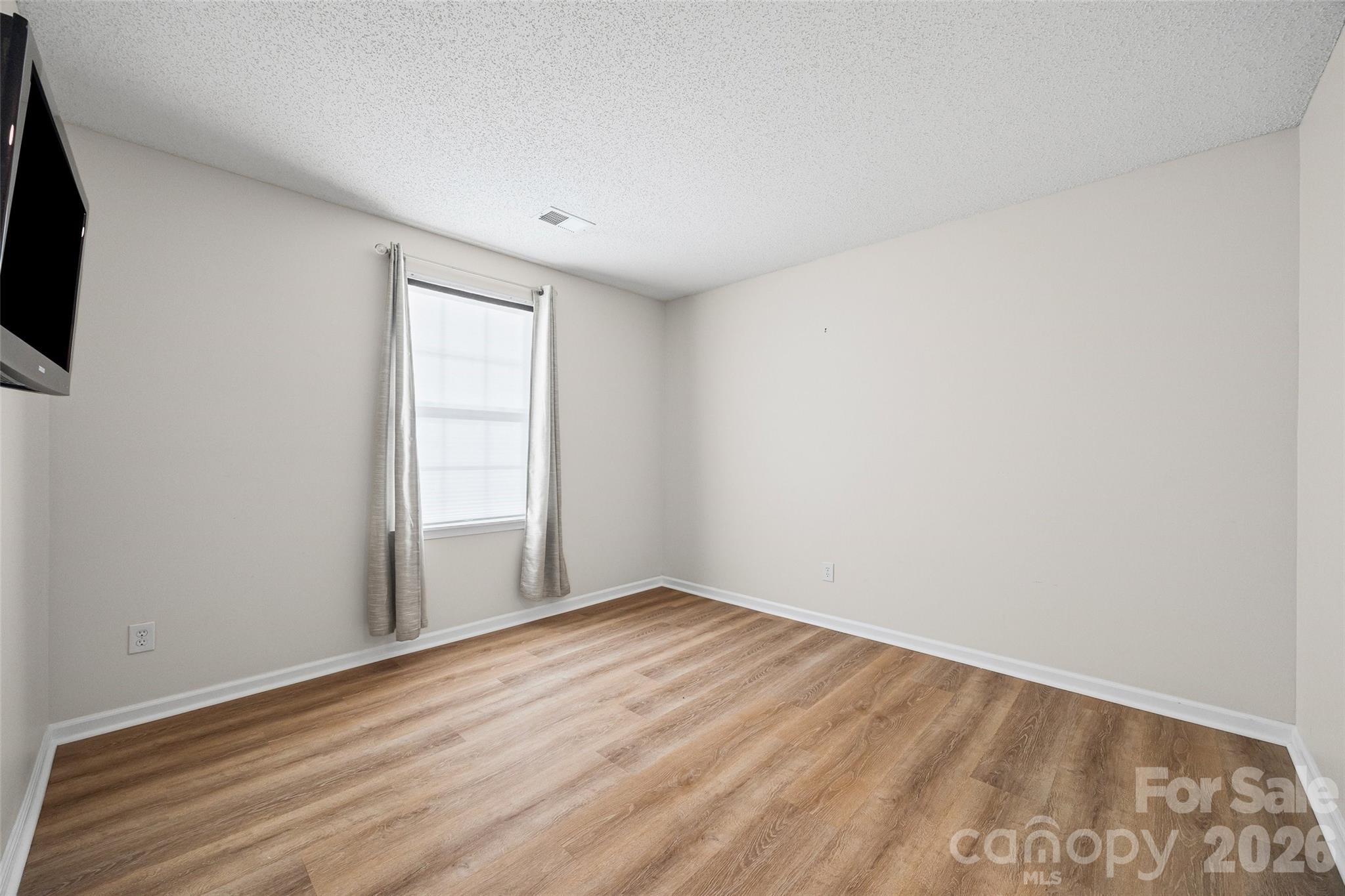 The Townes At River Crossing - Residential