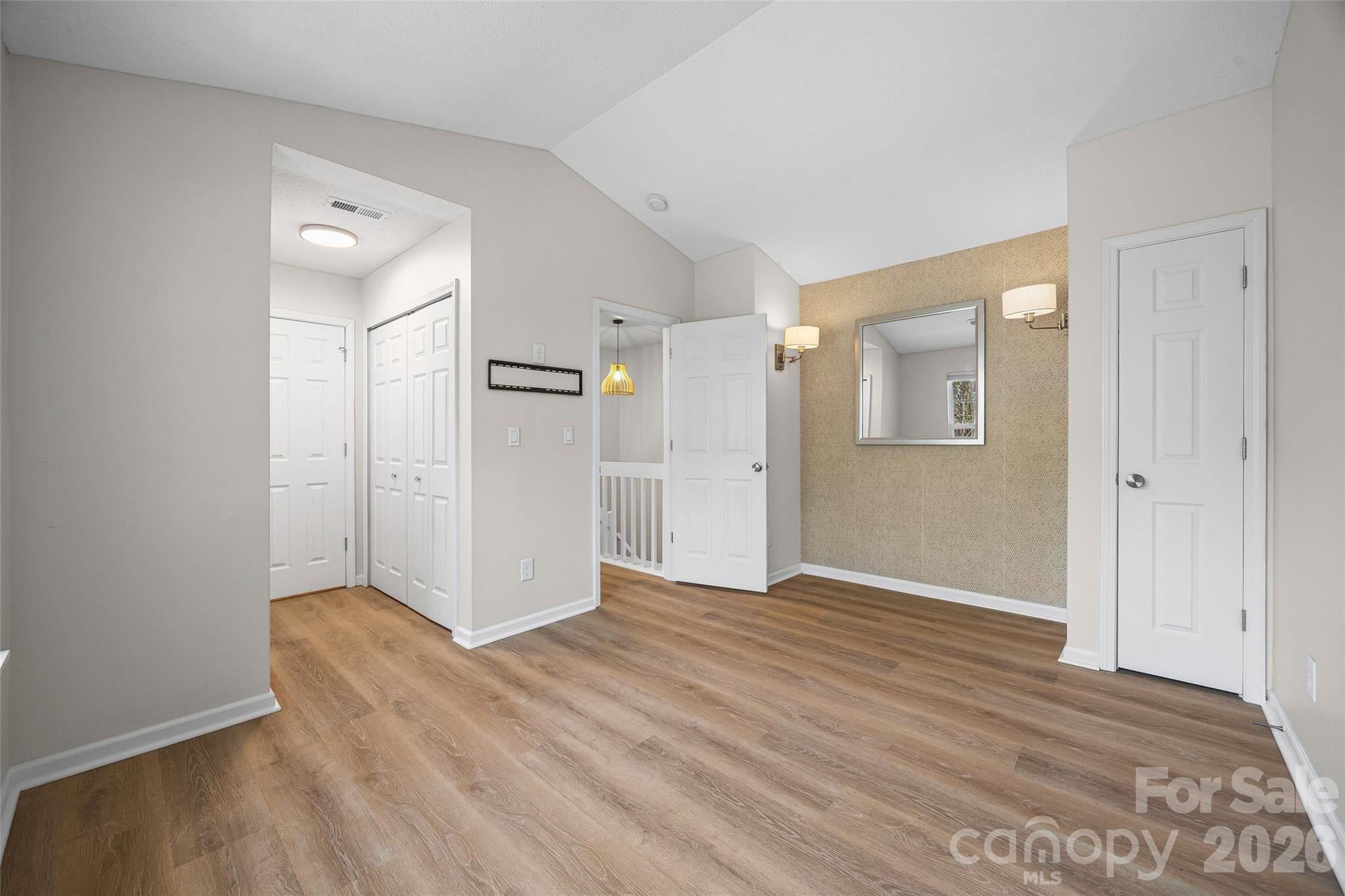 The Townes At River Crossing - Residential