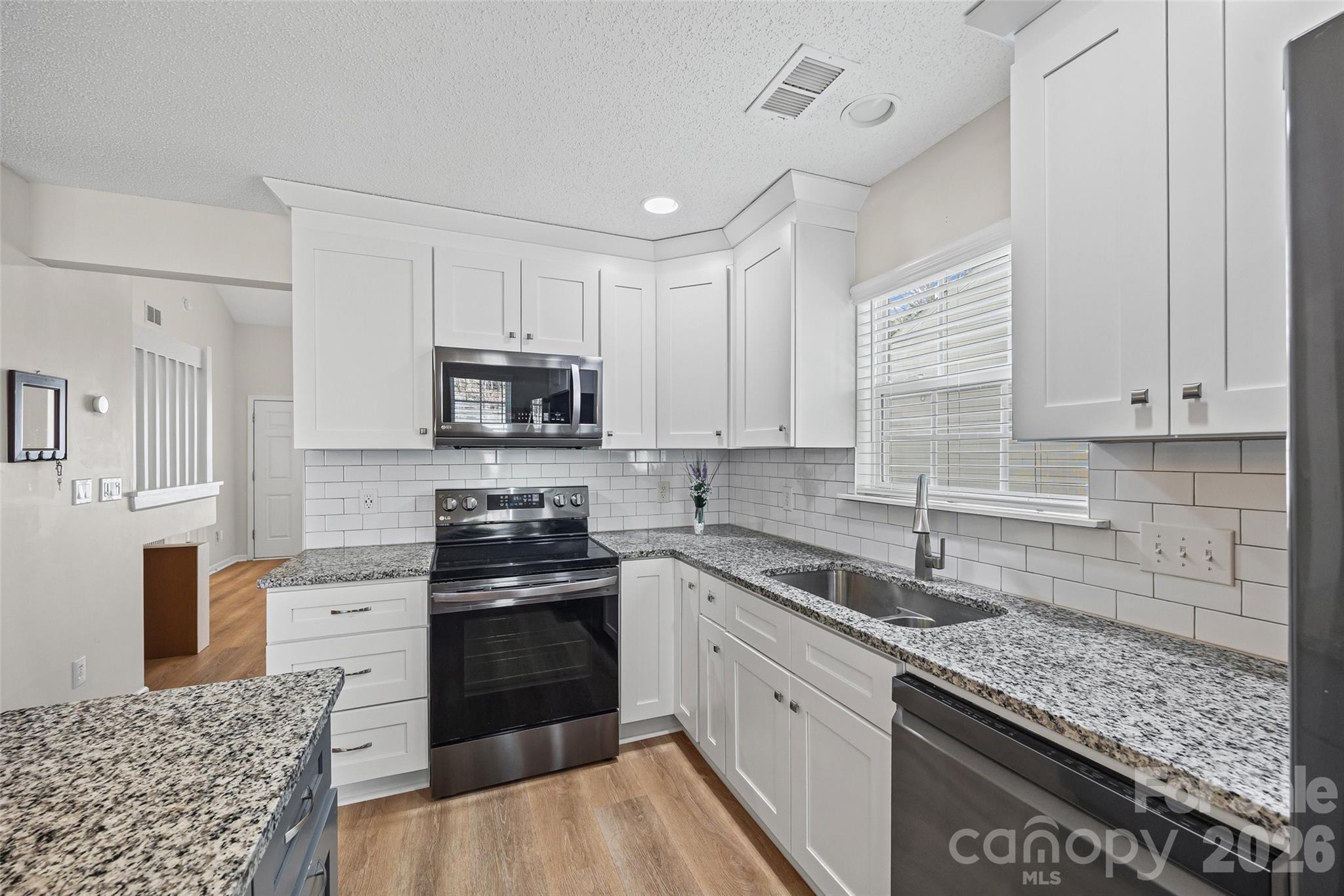 The Townes At River Crossing - Residential